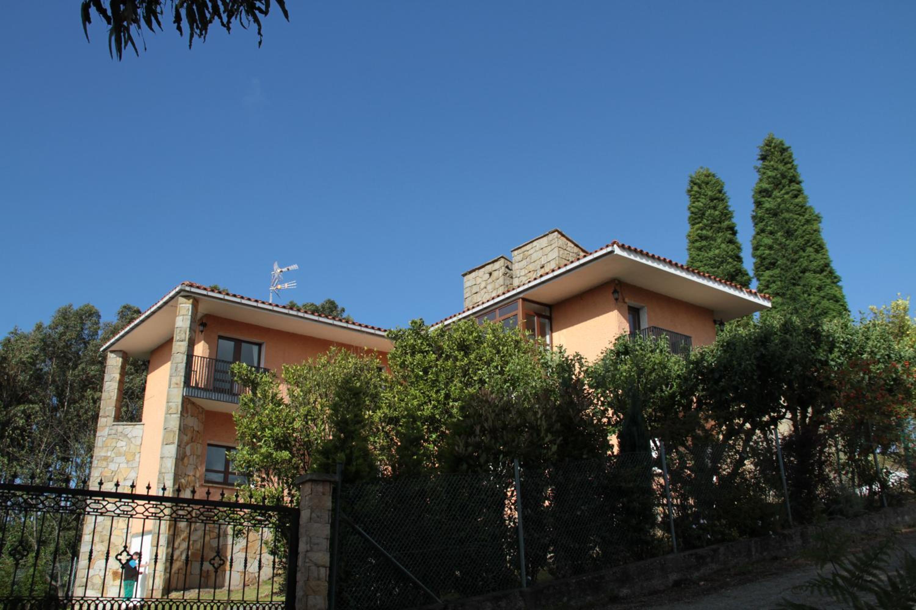 Apartment with Garden View photo 2