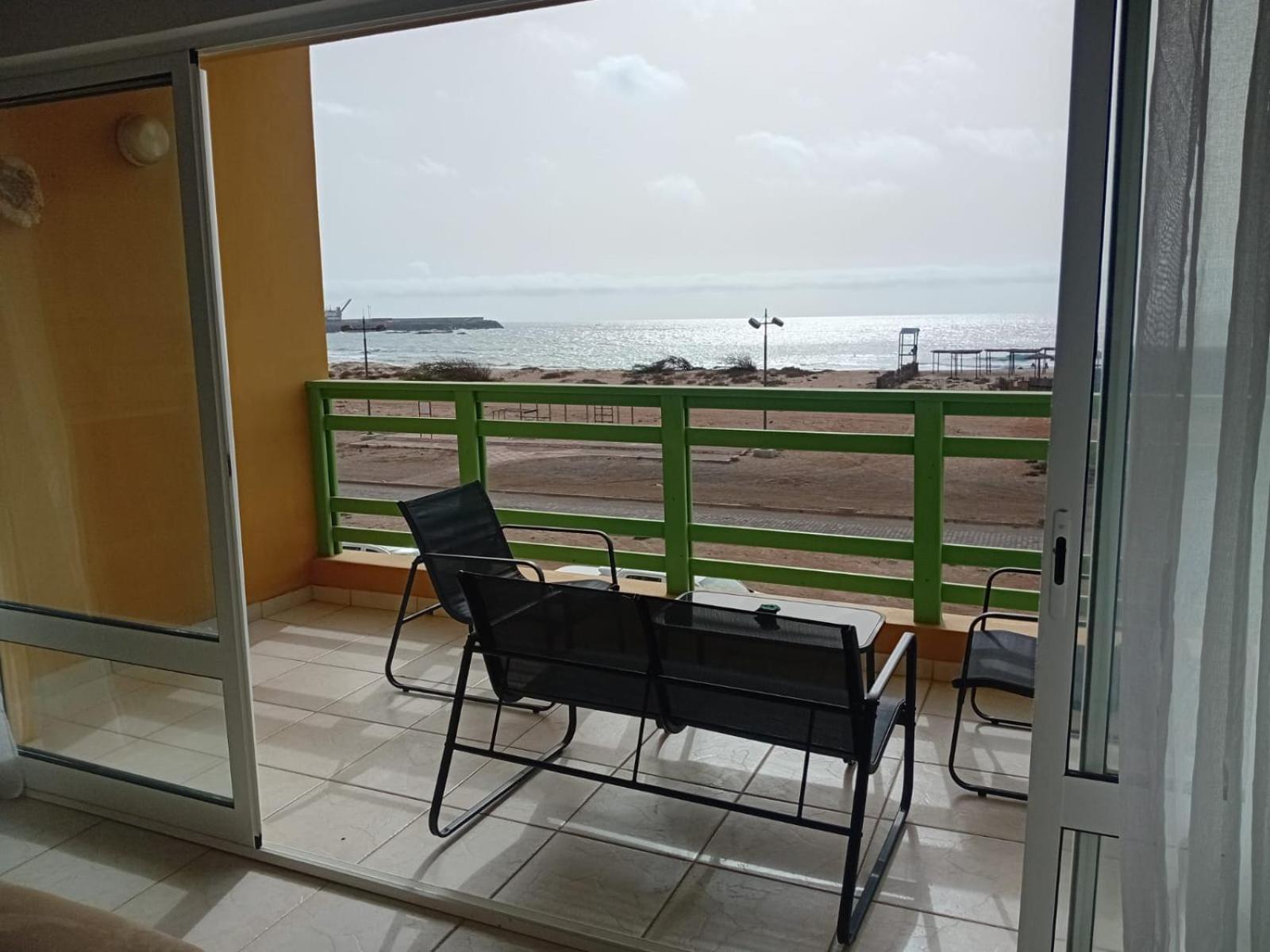 Two-Bedroom Apartment with Sea View photo 2