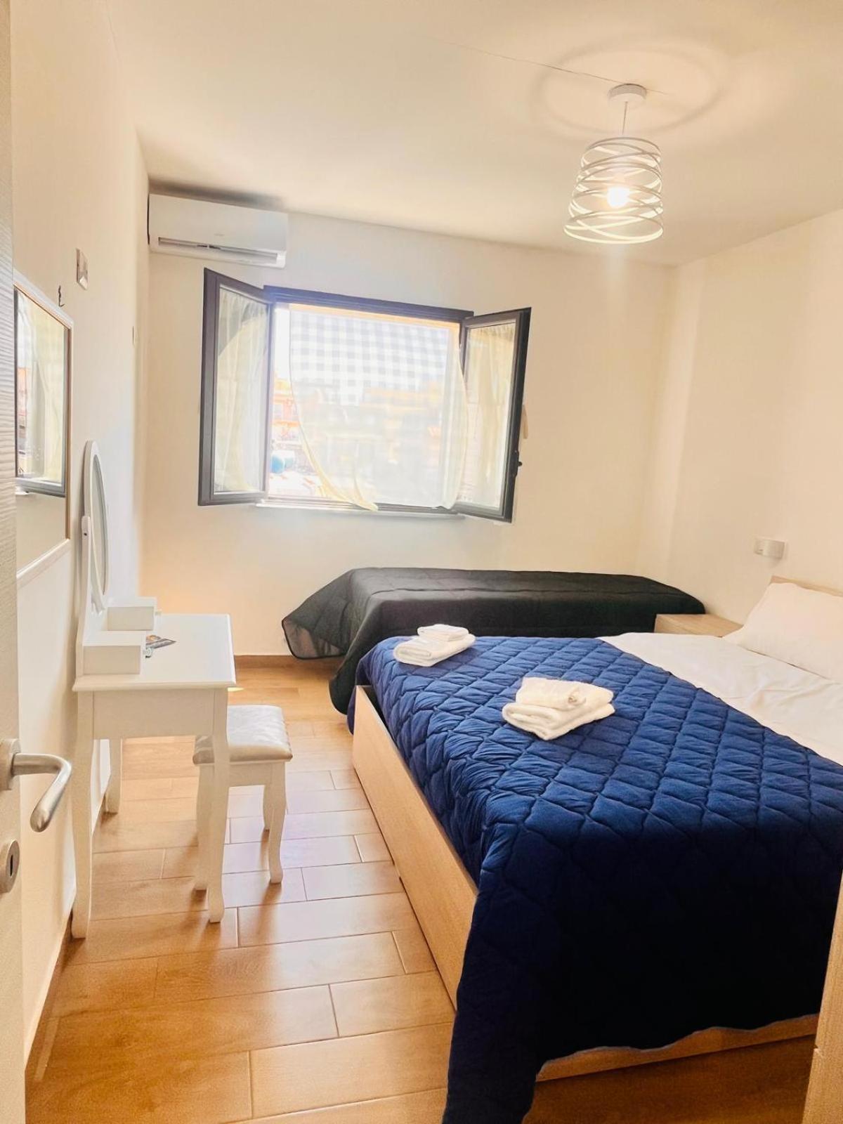 One-Bedroom Apartment with Sea View and Terrace photo 1