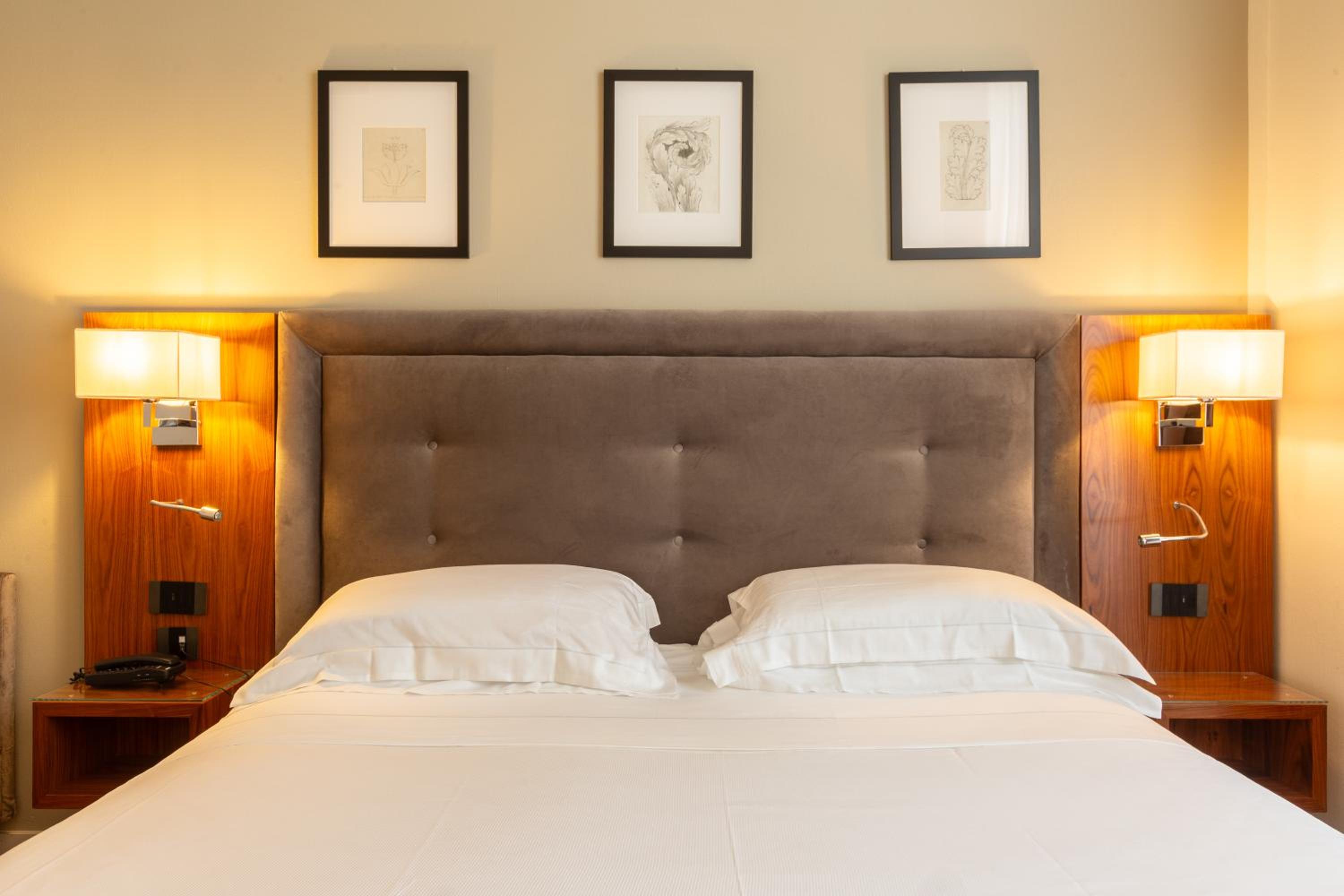 Deluxe Triple Room photo 2