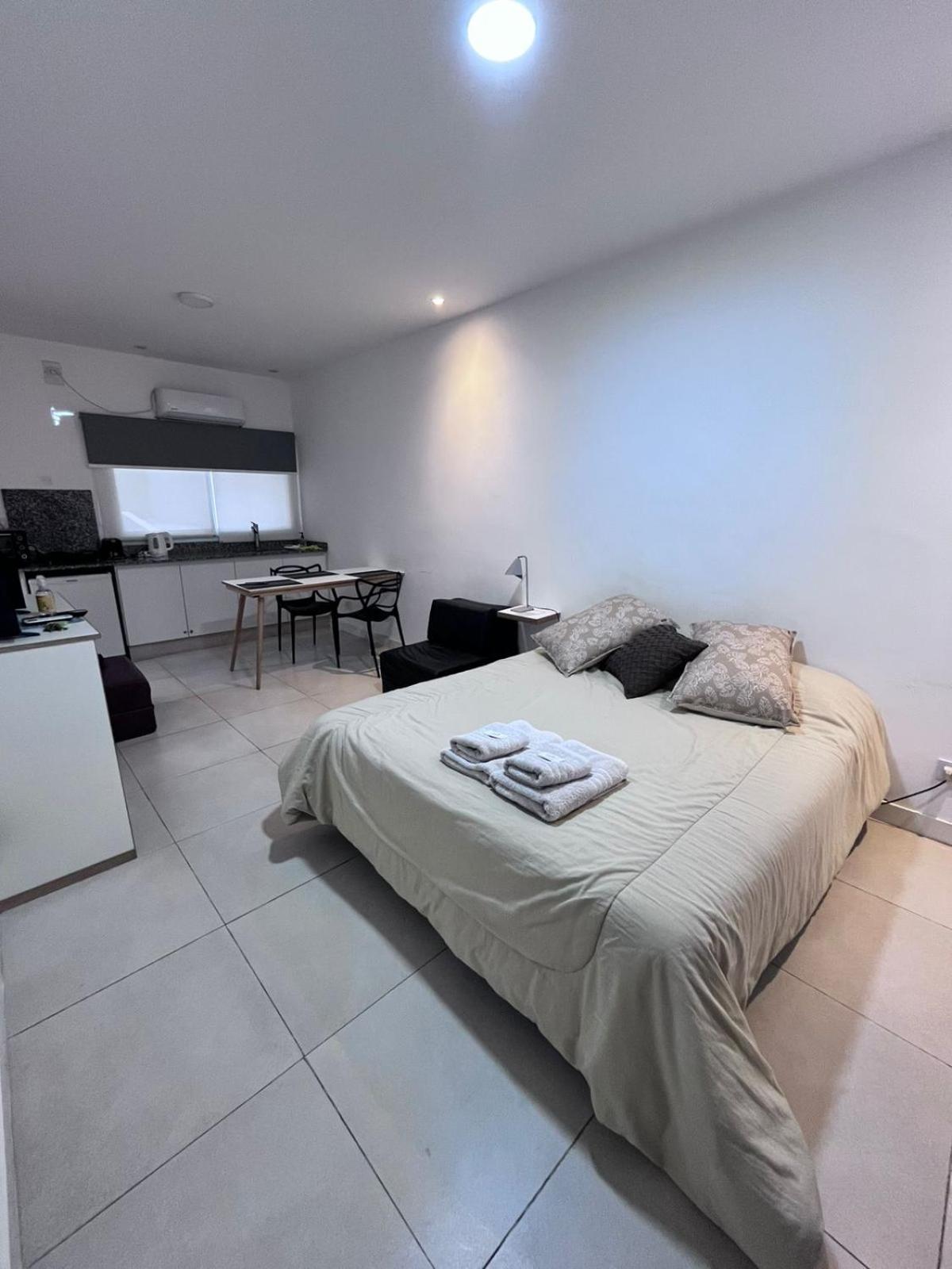 Deluxe Apartment photo 2