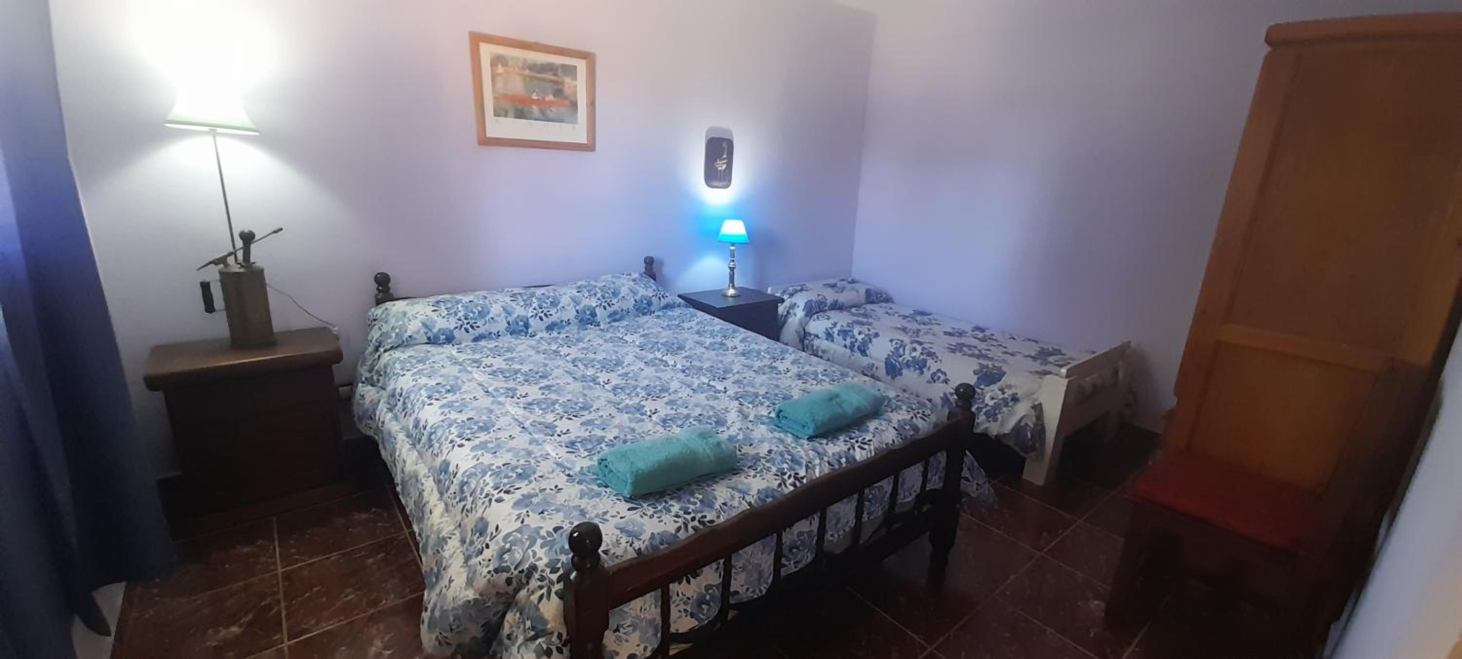One-Bedroom House photo 2