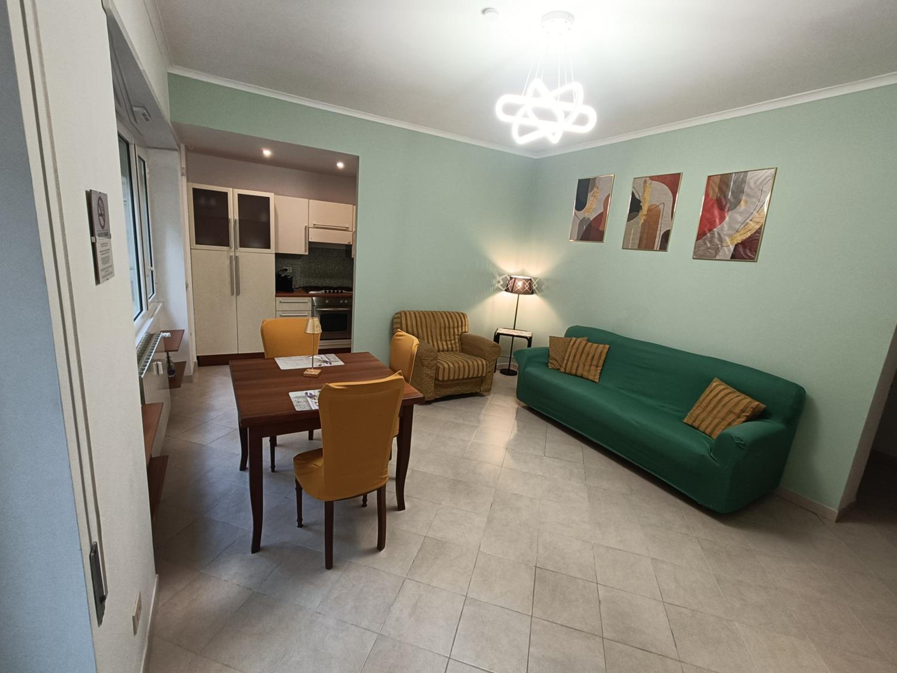 One-Bedroom Apartment with Terrace photo 2