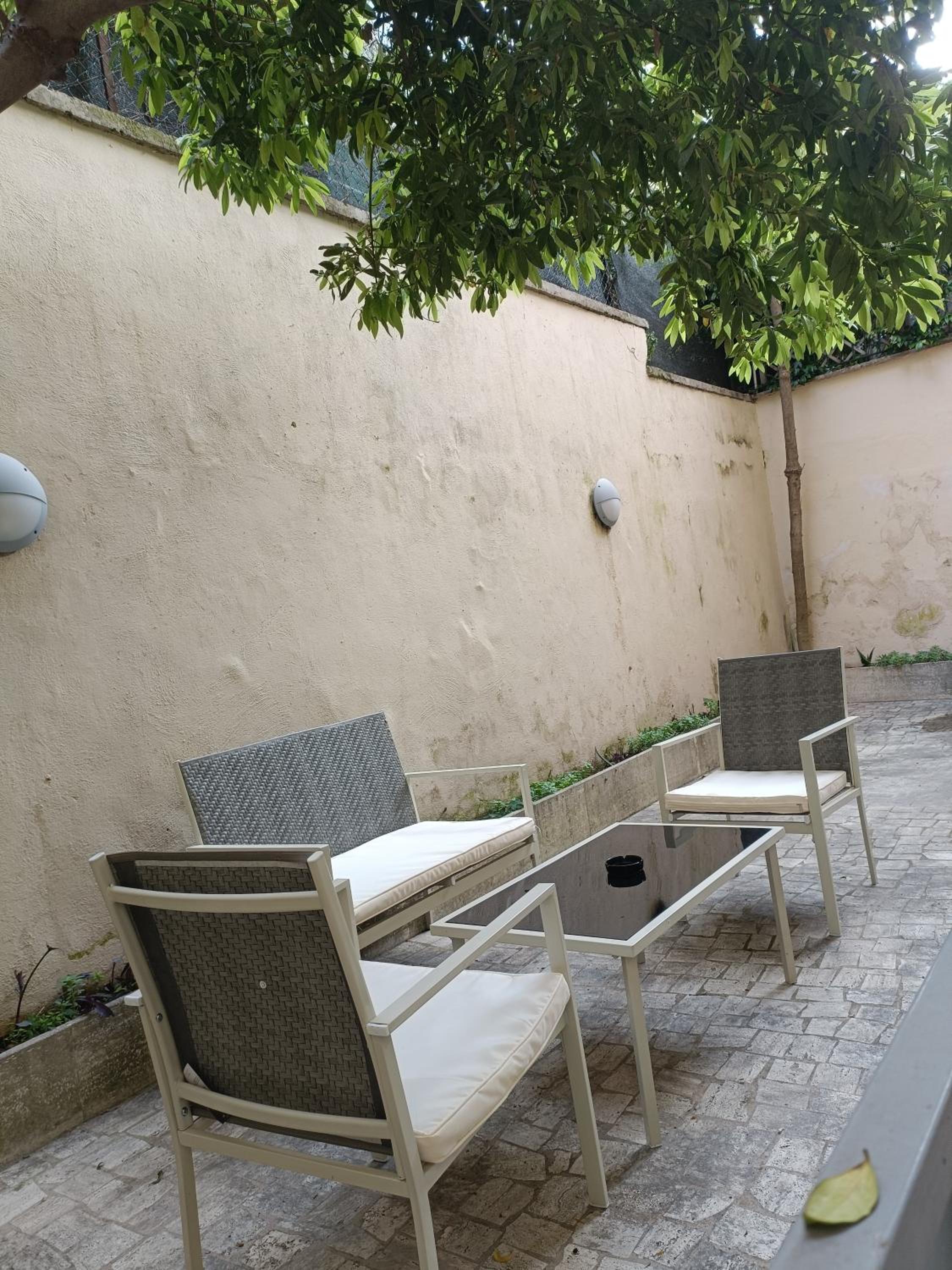 One-Bedroom Apartment with Terrace