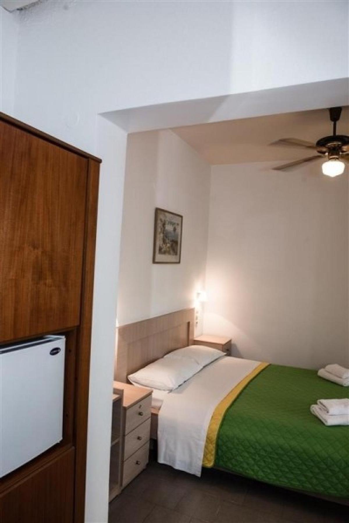 Standard Double Room photo 2
