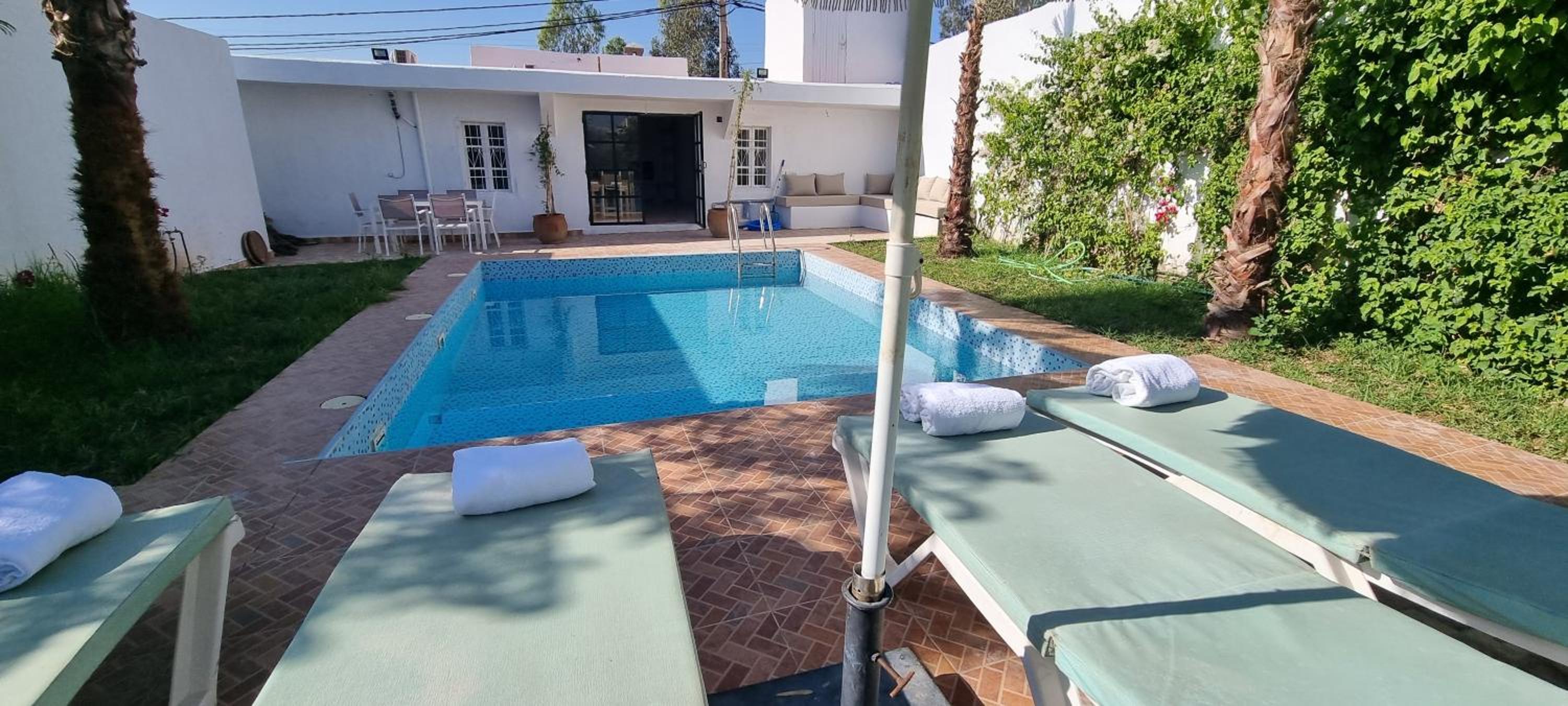 Three-Bedroom Villa photo 1