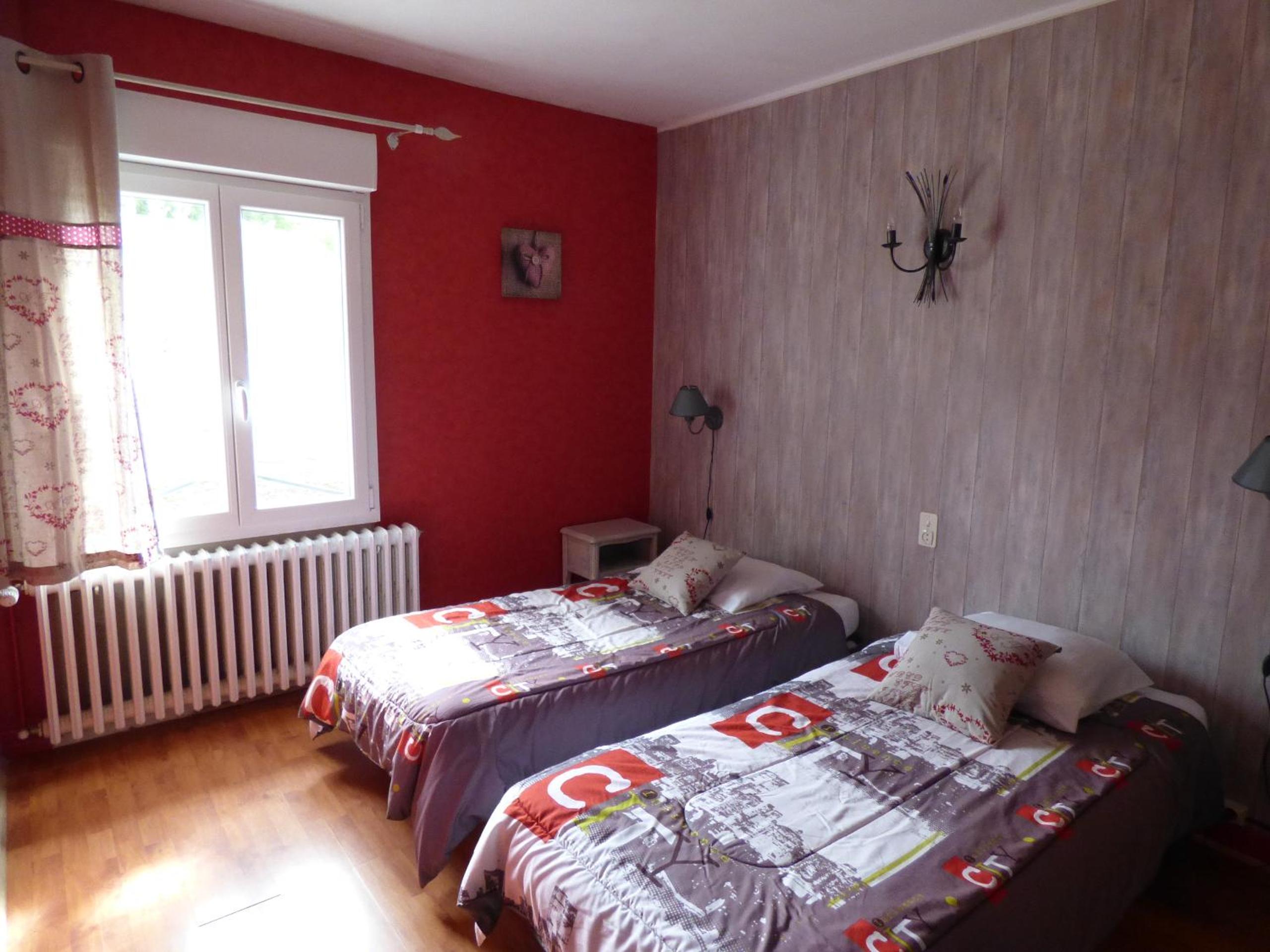 Twin Room with Garden View - Photo 5
