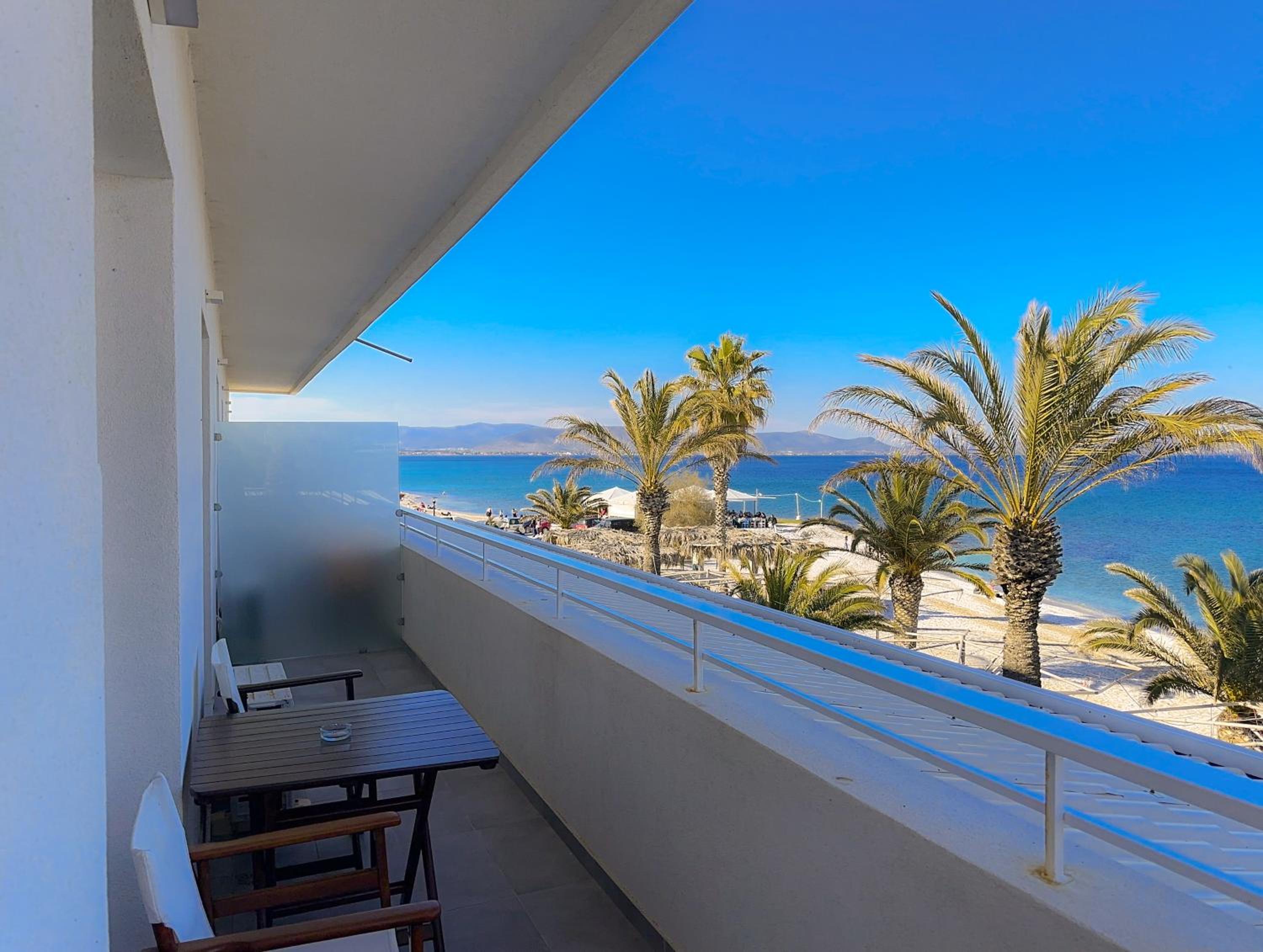Studio Apartment with Sea View