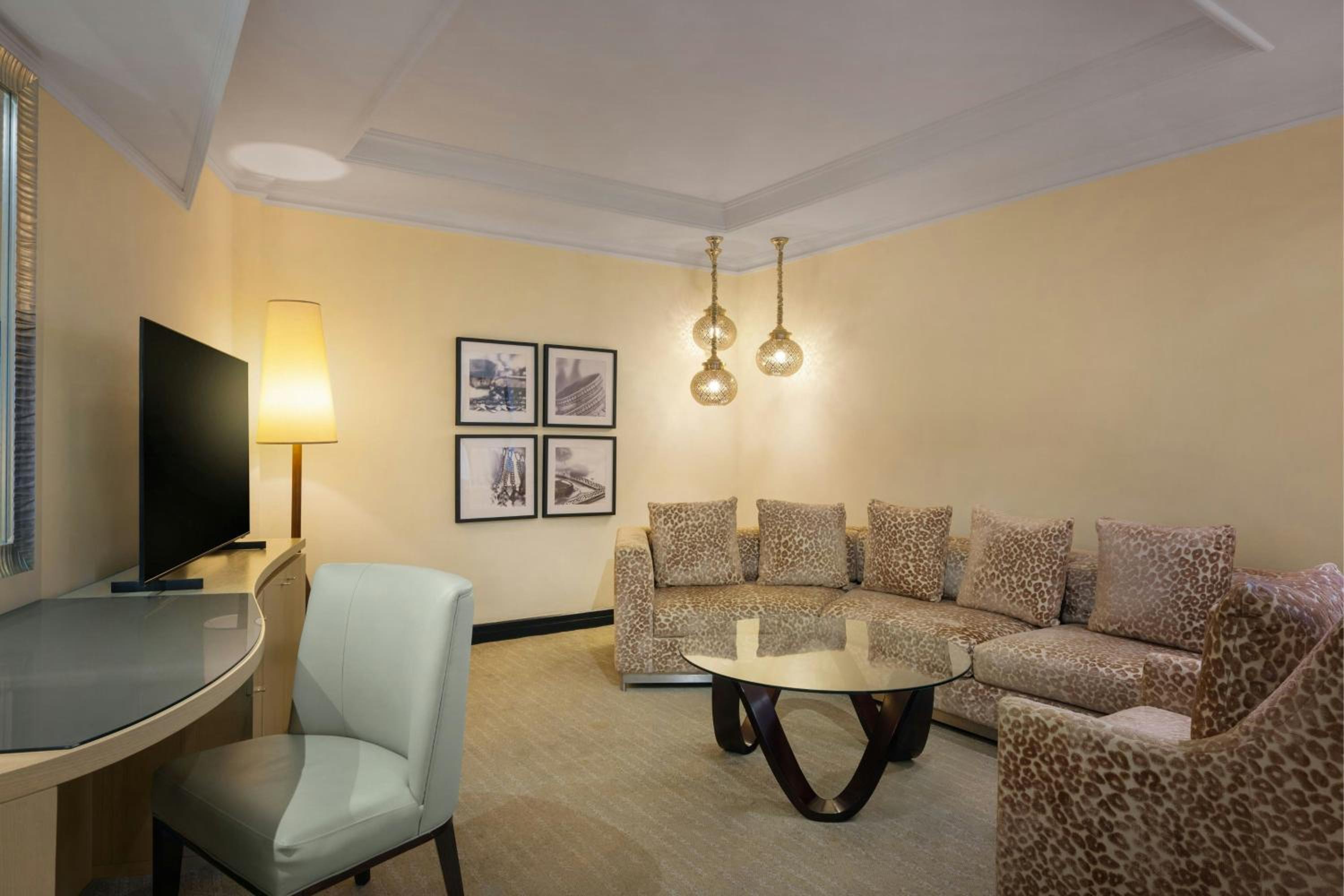 Grand Superior King Room - Photo 6