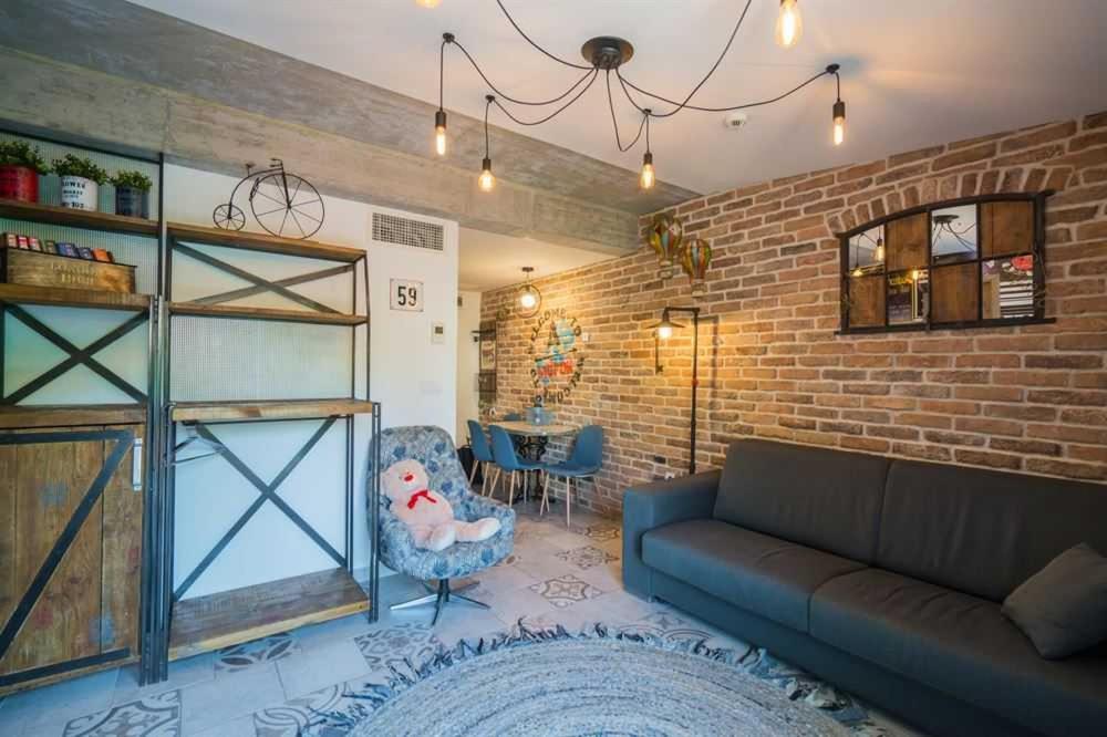 Superior One-Bedroom Apartment with Balcony