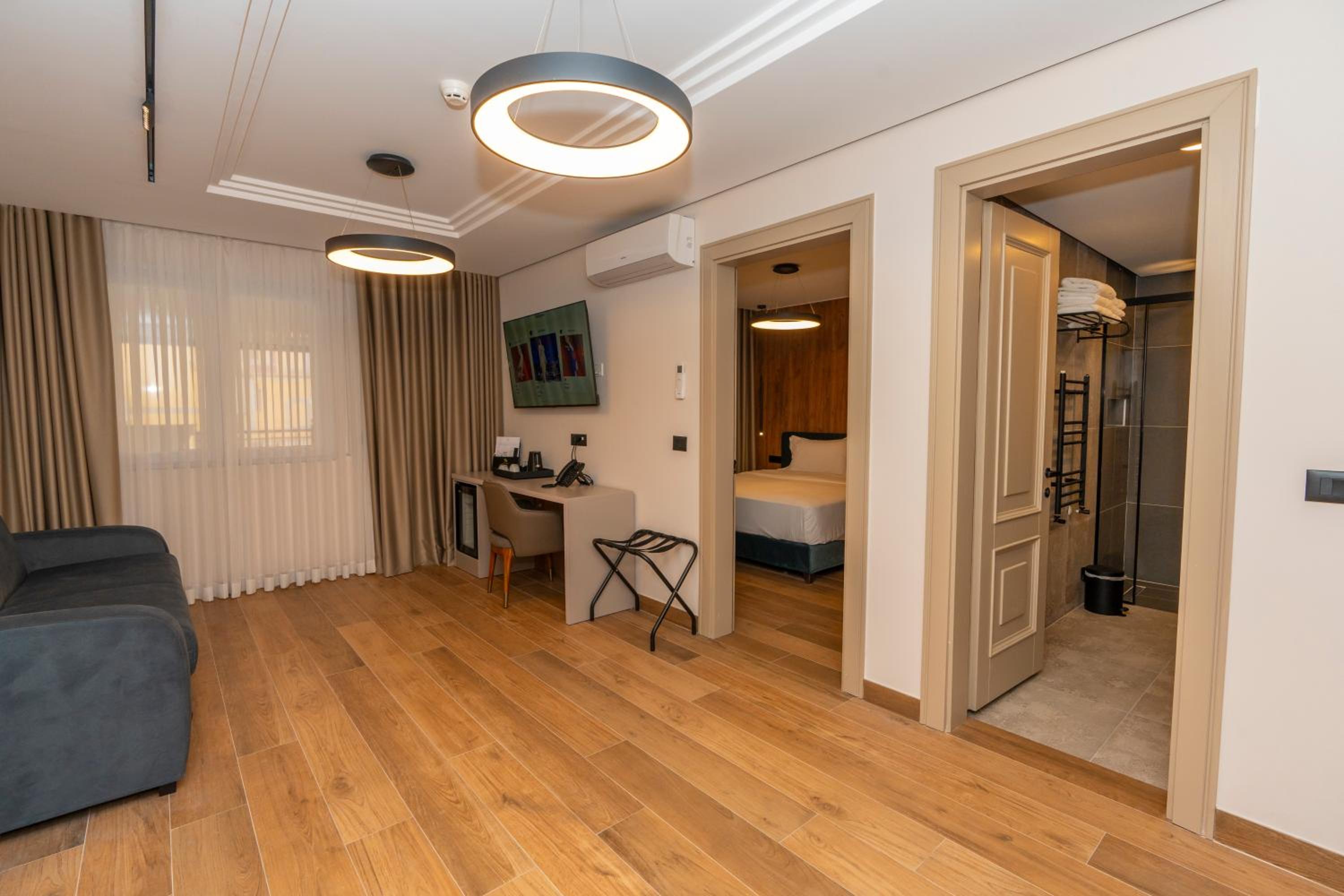 Junior Suite
