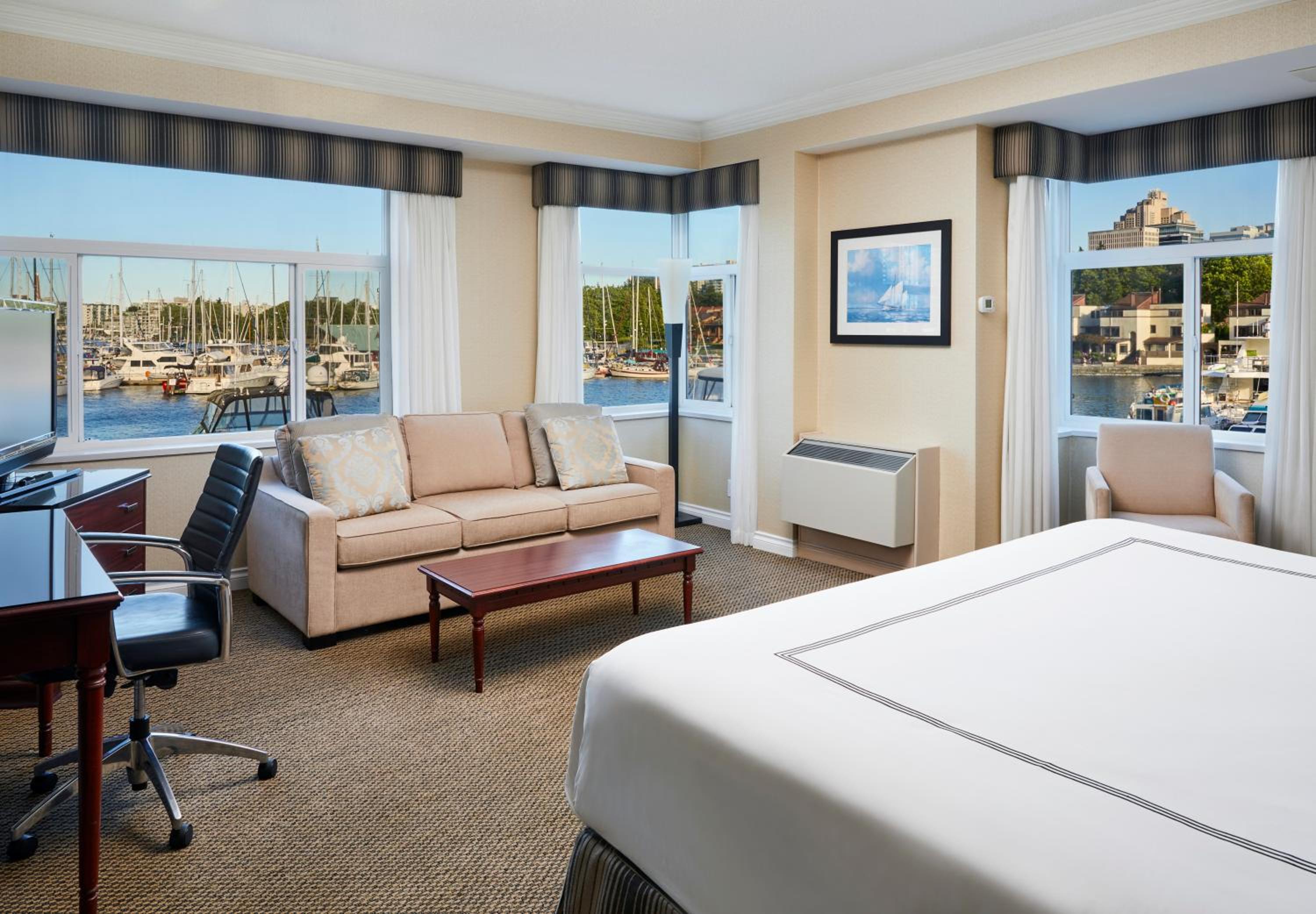 Superior King Room