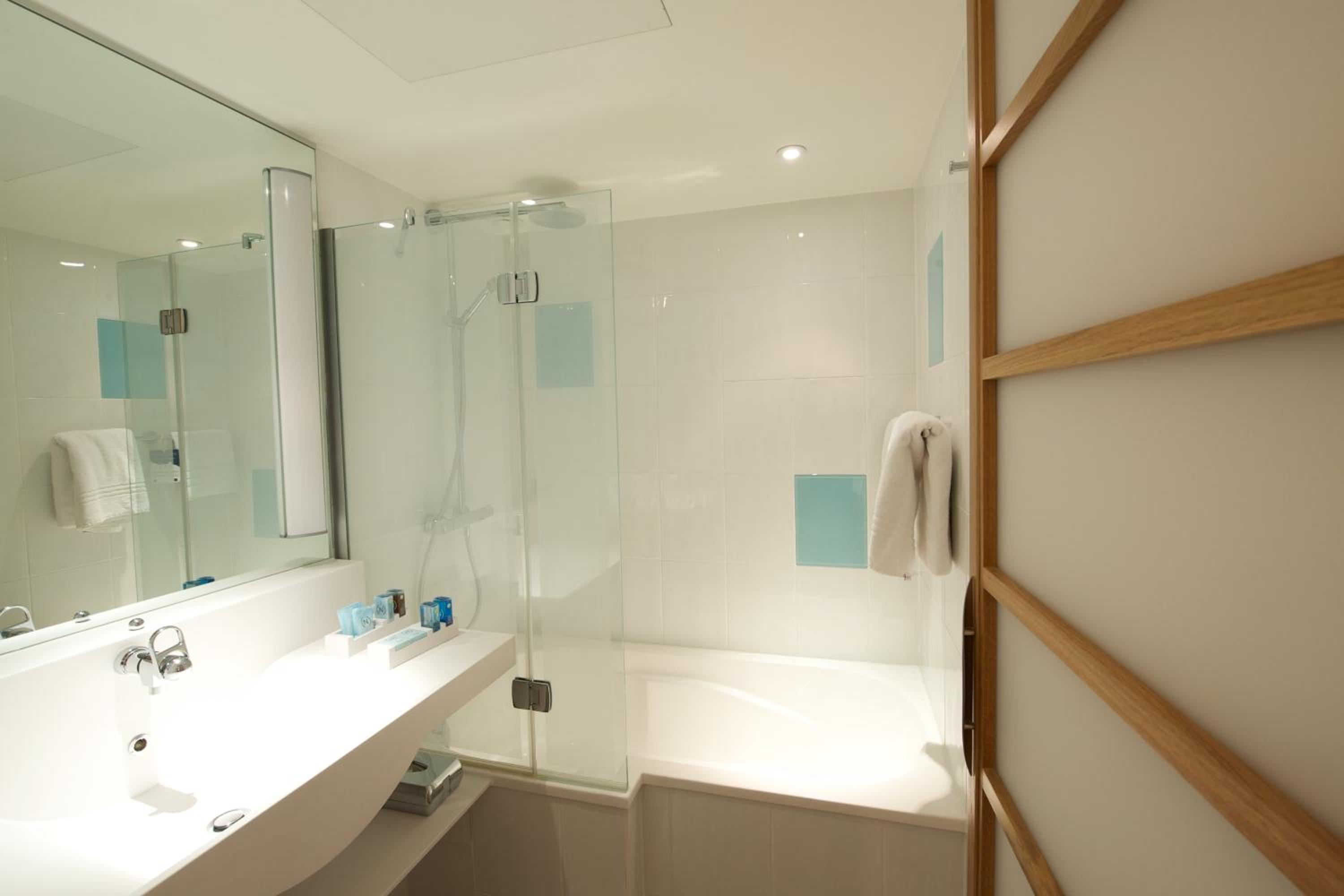 Twin Room - Photo 4