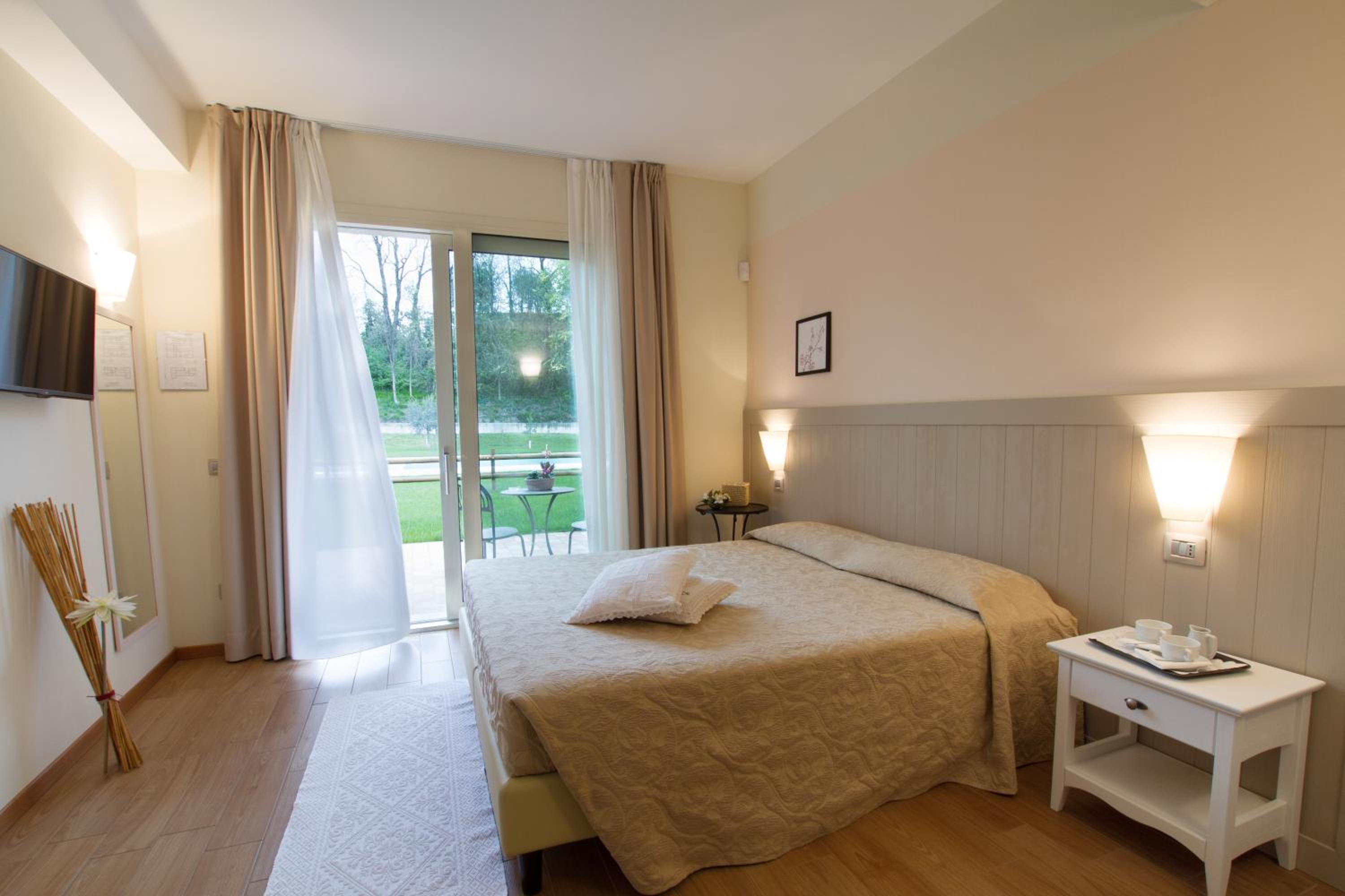 Double Room with Pool View