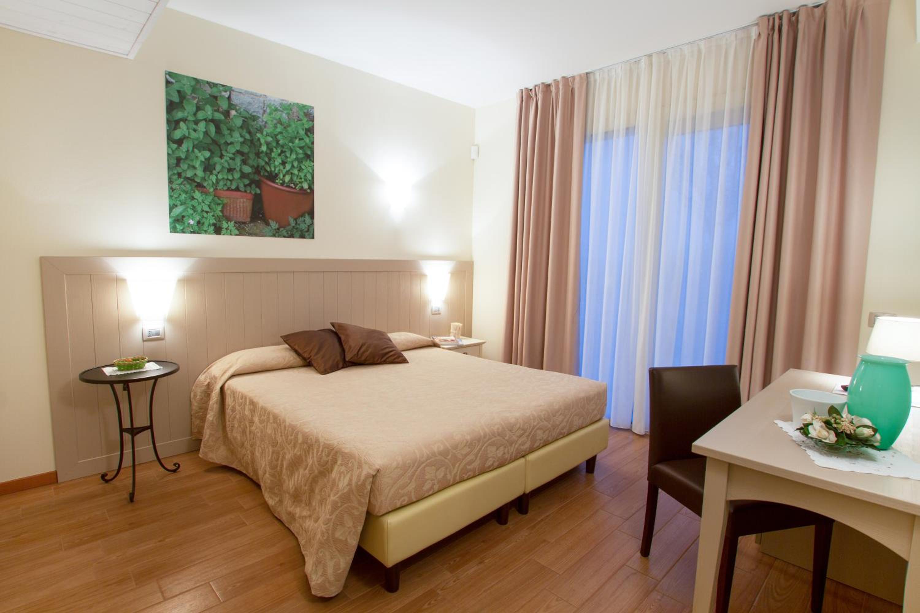 Double Room photo 3