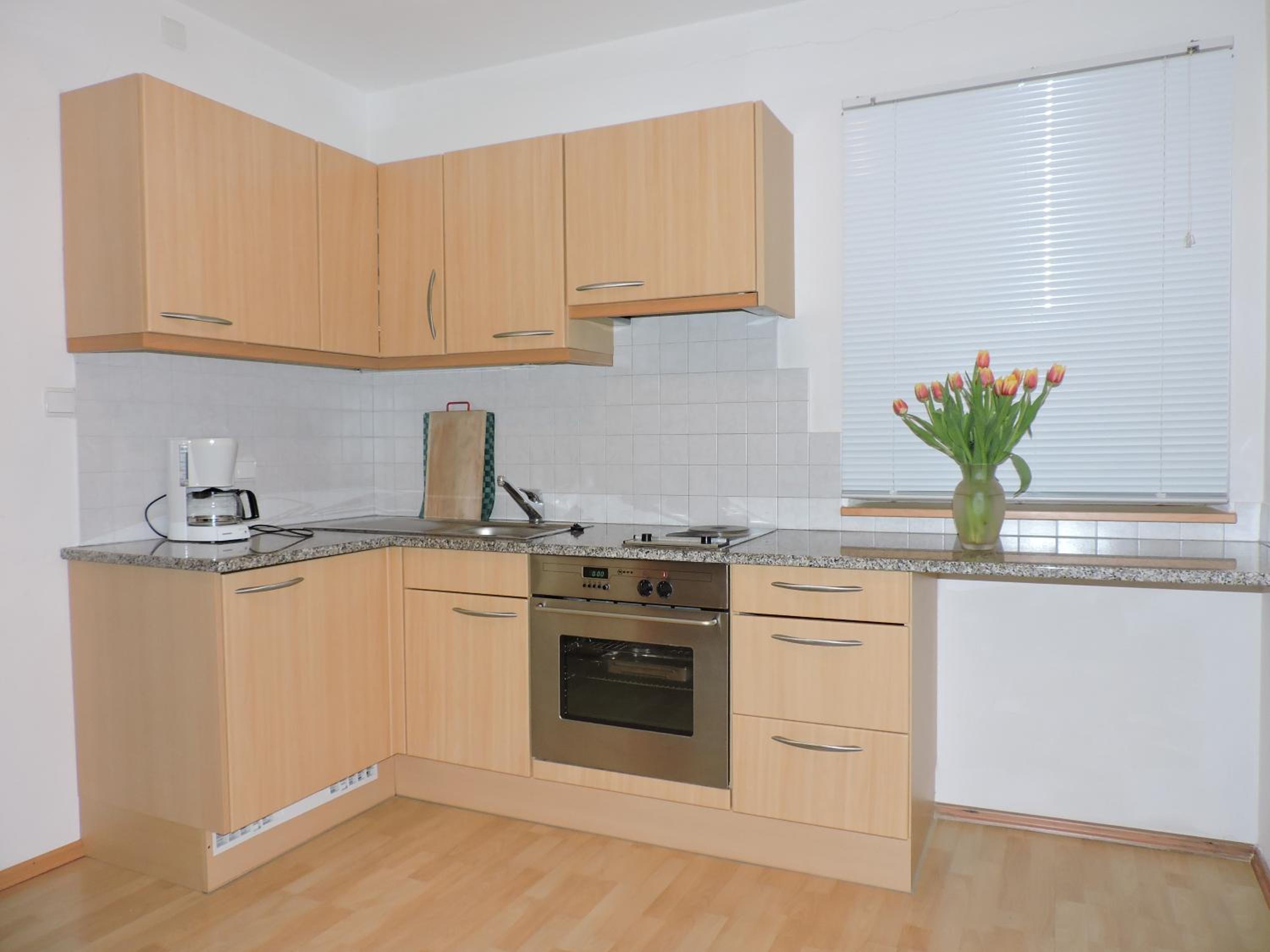 Studio with Balcony (4 Adults) photo 2