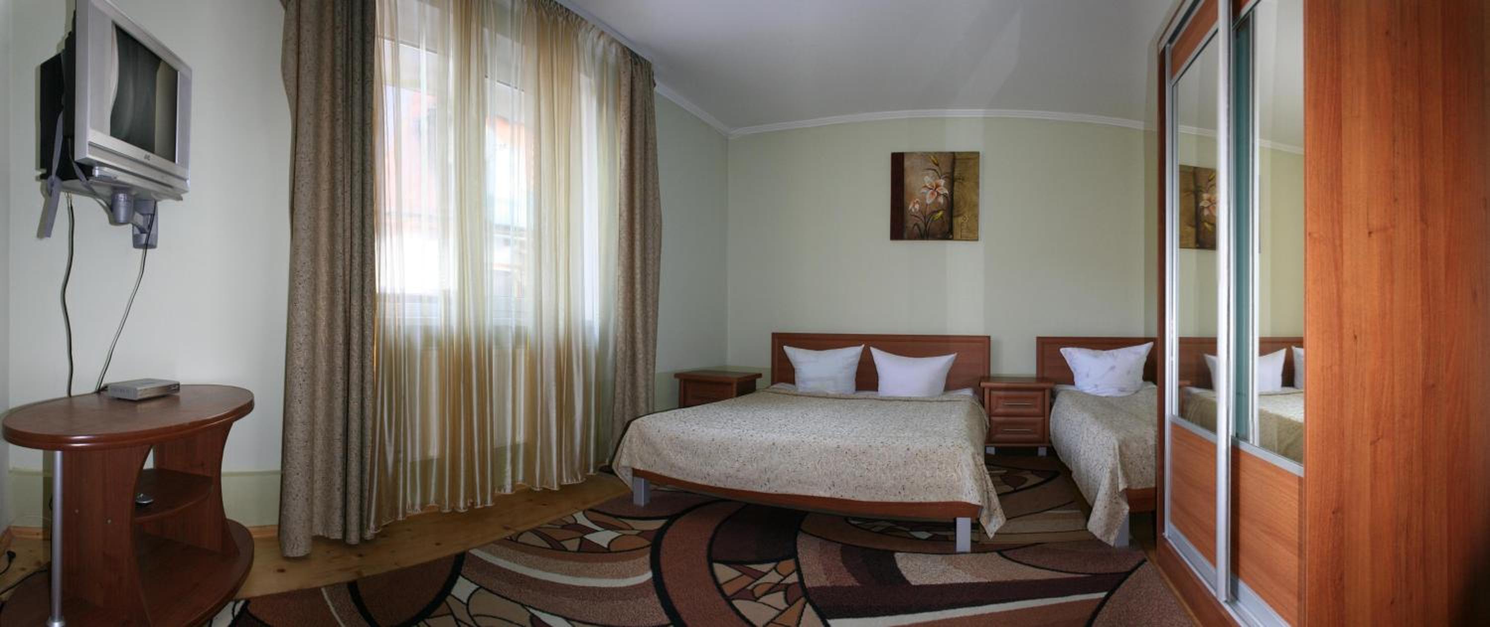 Deluxe Triple Room photo 1