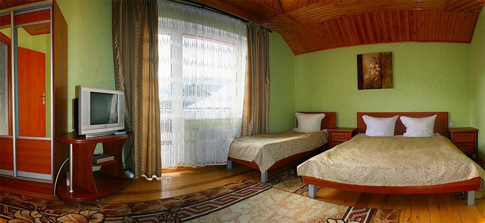 Deluxe Triple Room photo 3