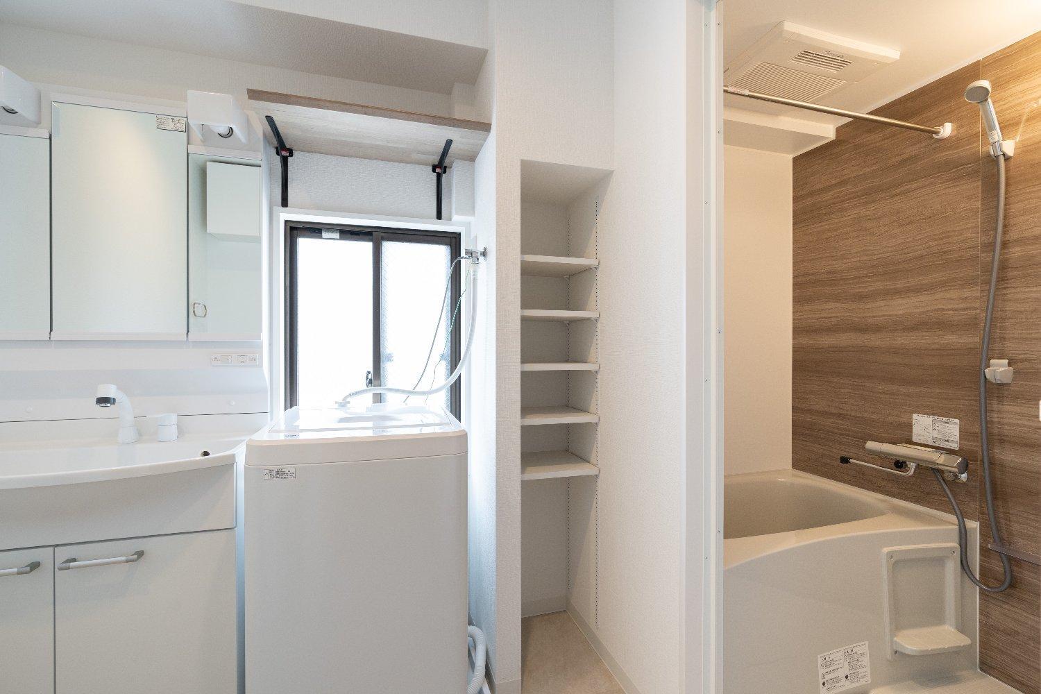 One-Bedroom Apartment with Balcony photo 2