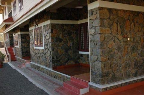 Family Room photo 3