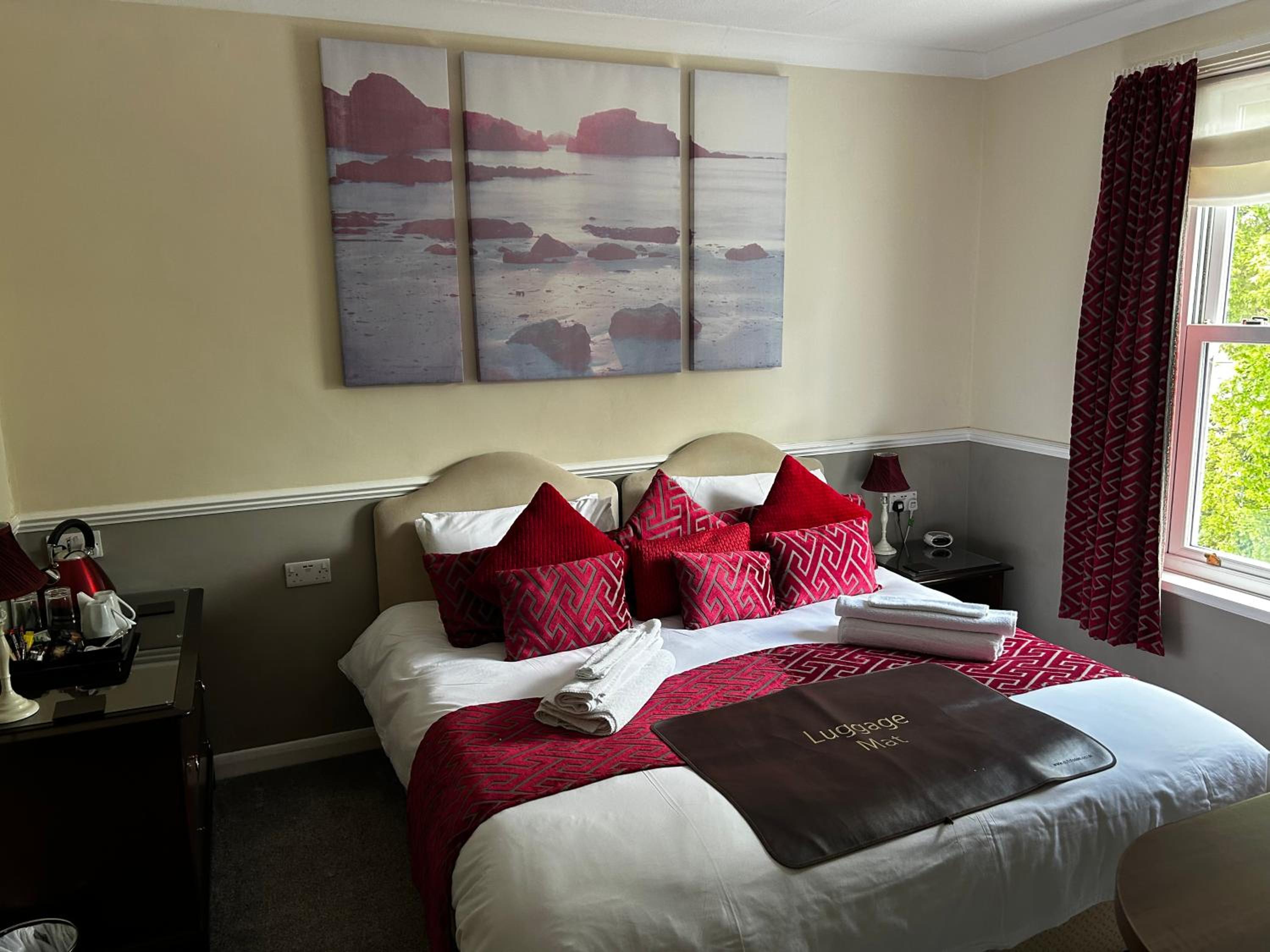 Superior King Room