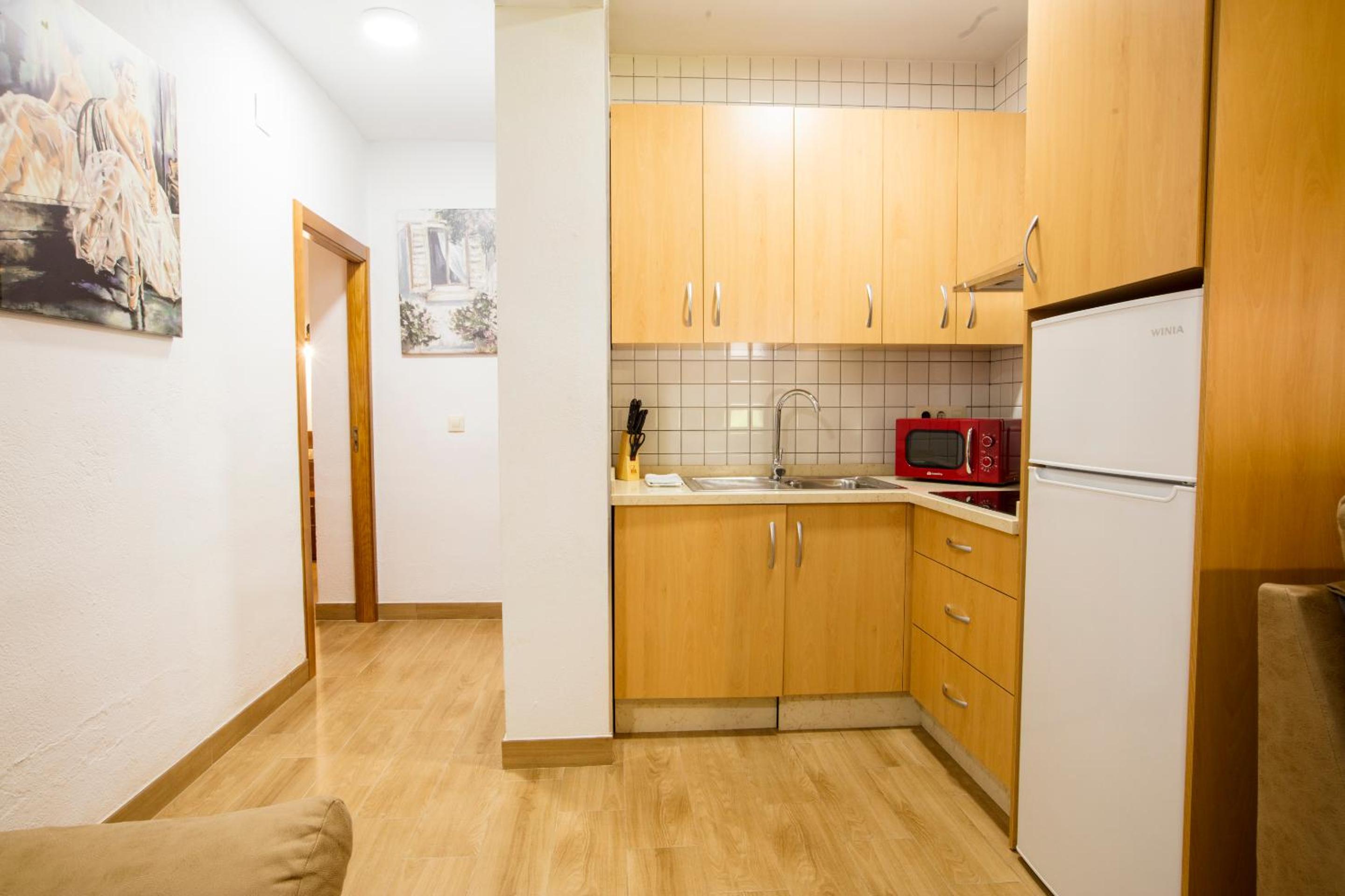 Three-Bedroom Deluxe Apartment photo 3