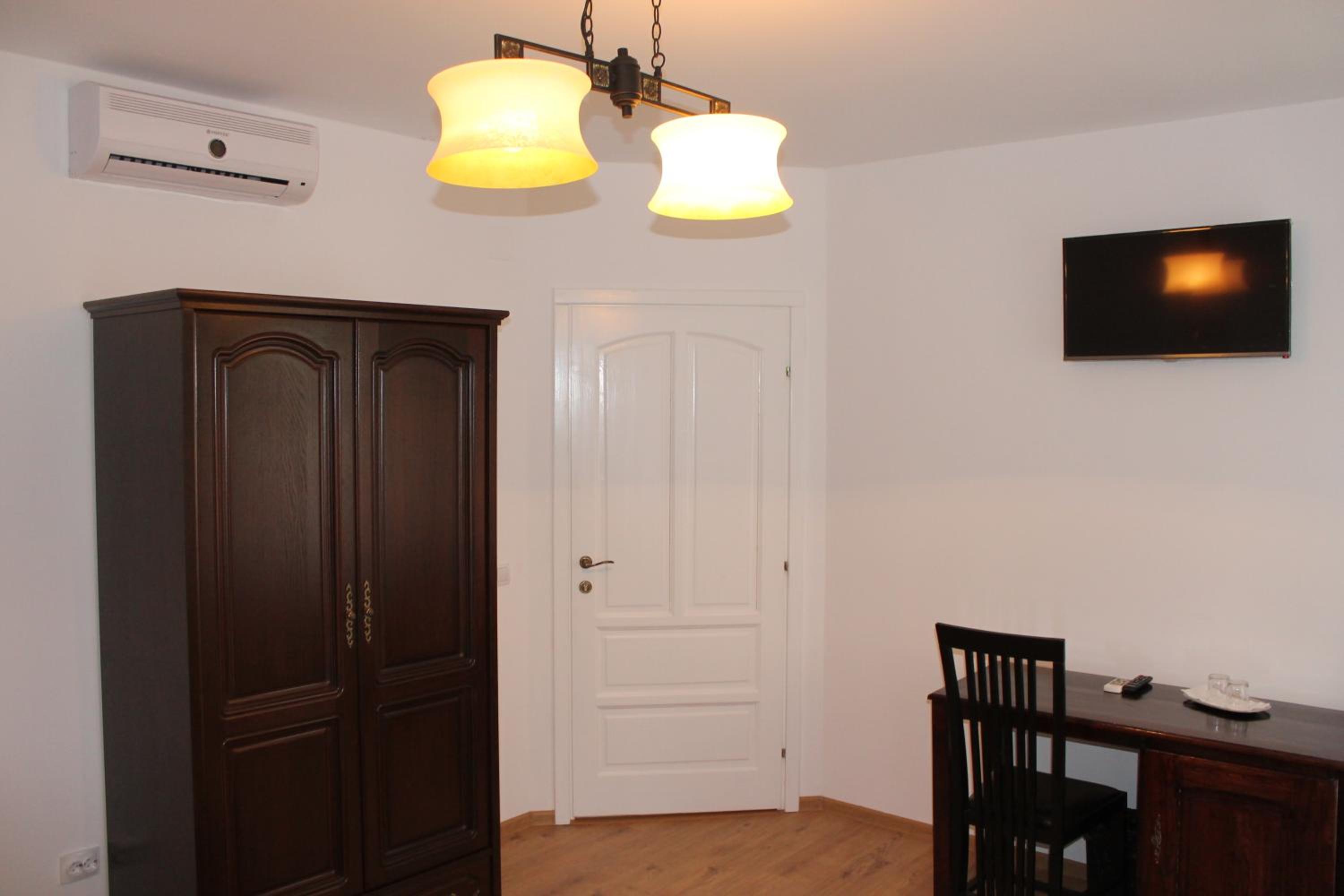Superior Double Room with view to Liars Bridge  - Photo 1