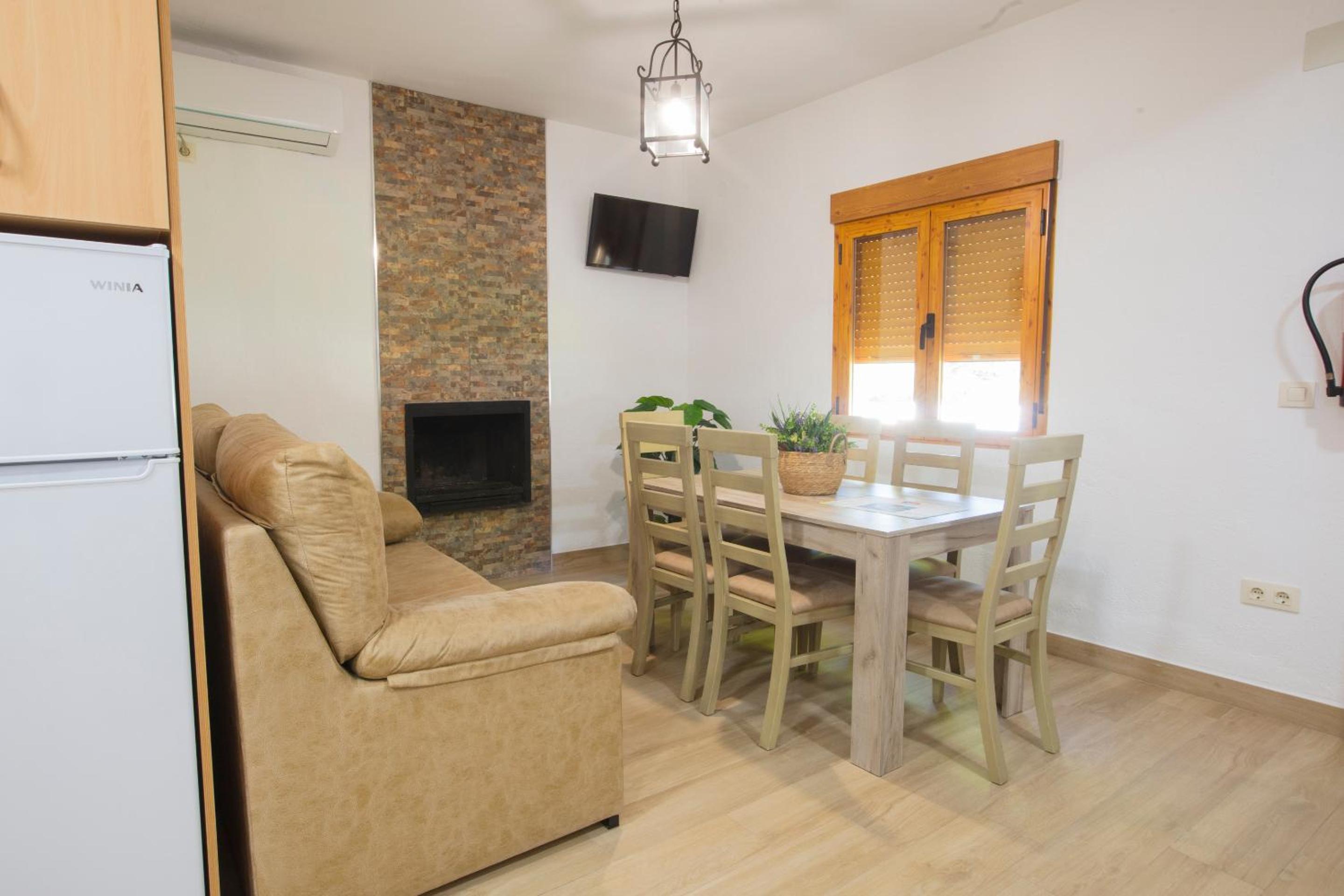 Three-Bedroom Deluxe Apartment