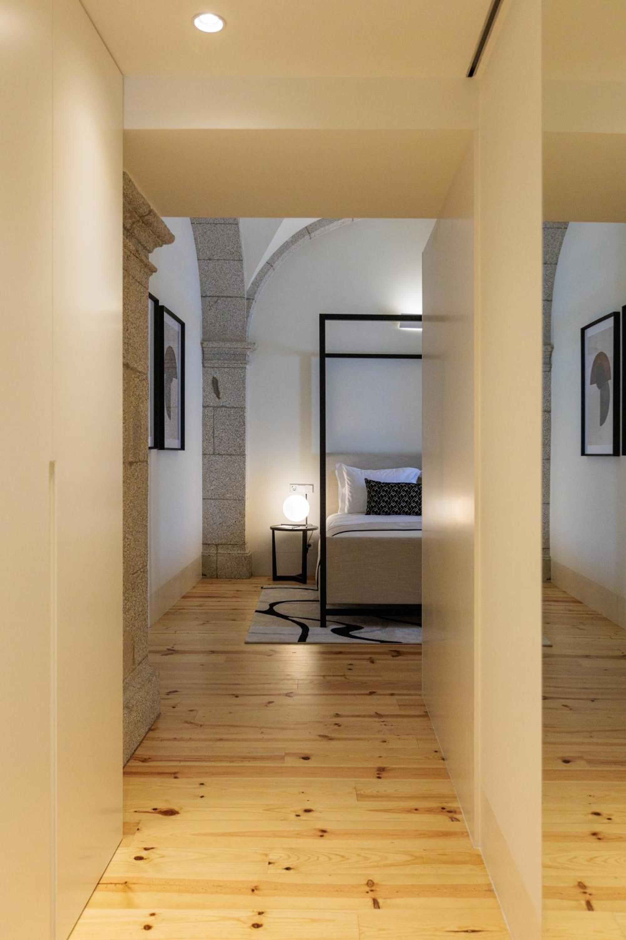 Suite with Garden View