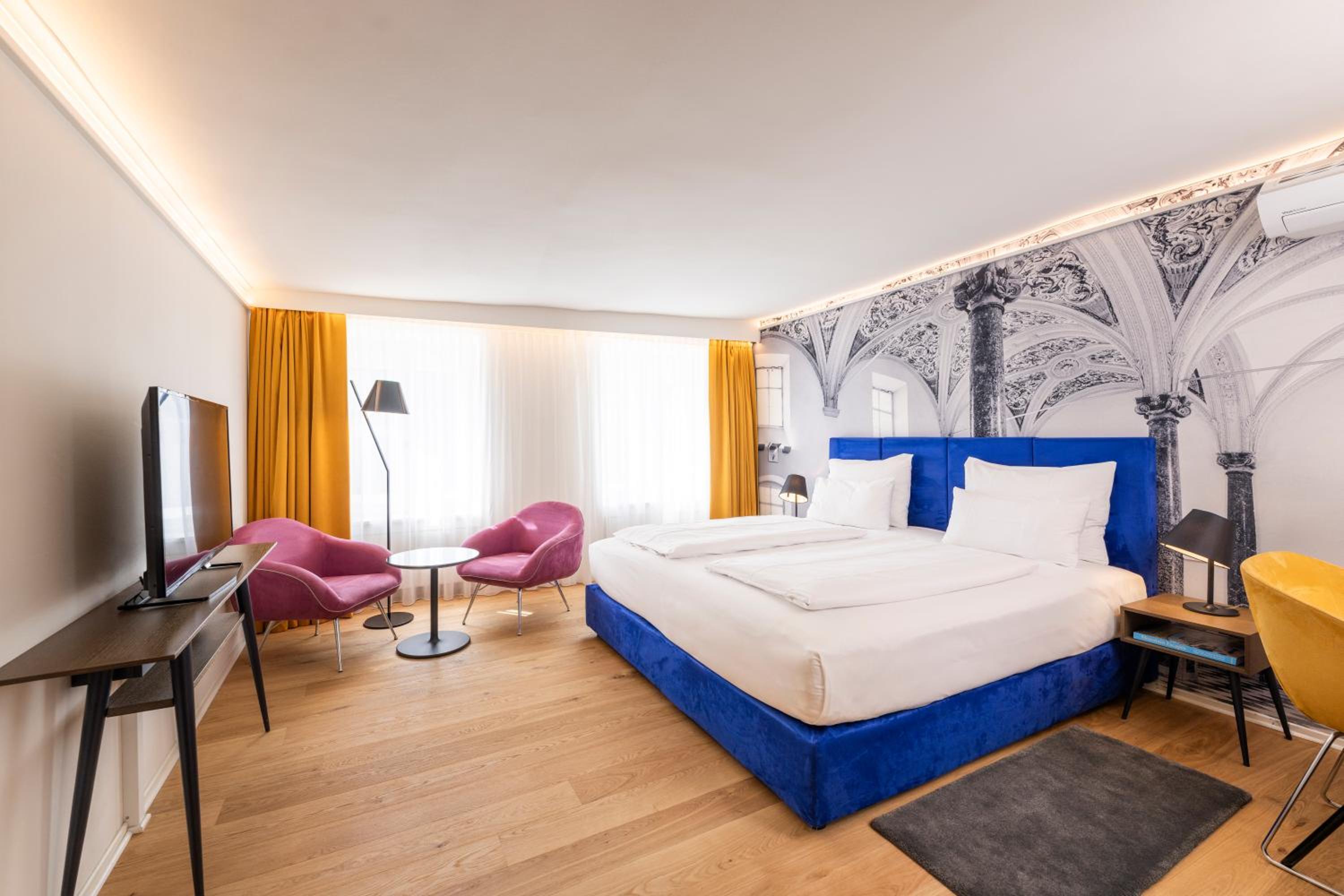 Junior Suite (Non Smoking) photo 1