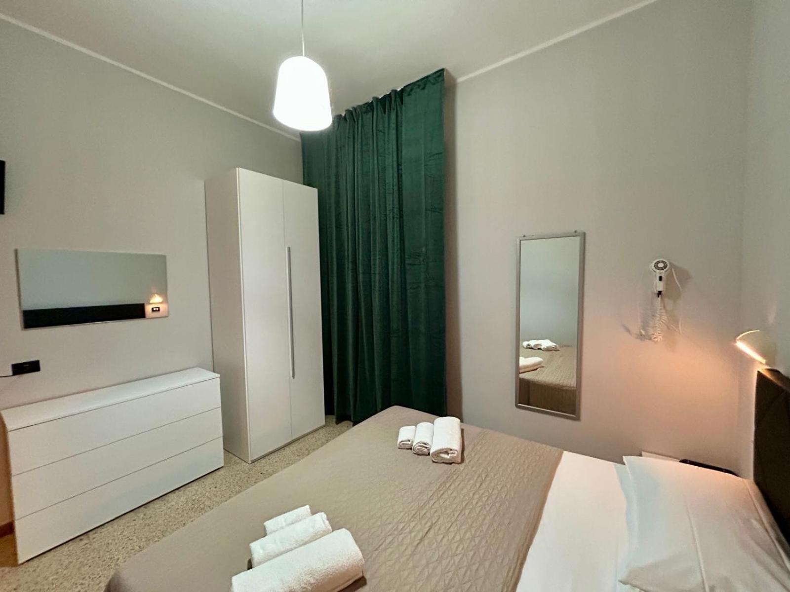 Economy Quadruple Room photo 2