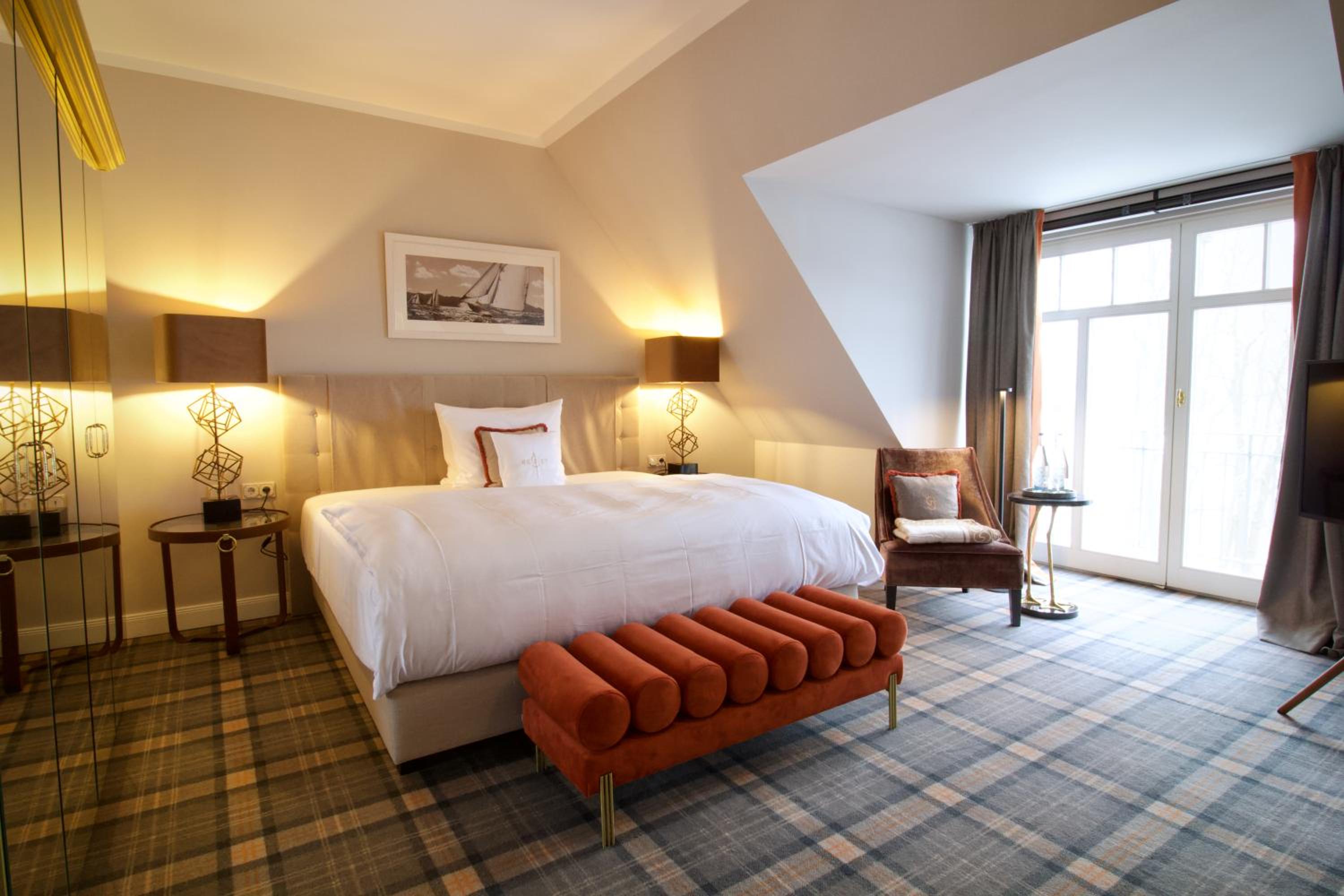 Junior Suite with Balcony
