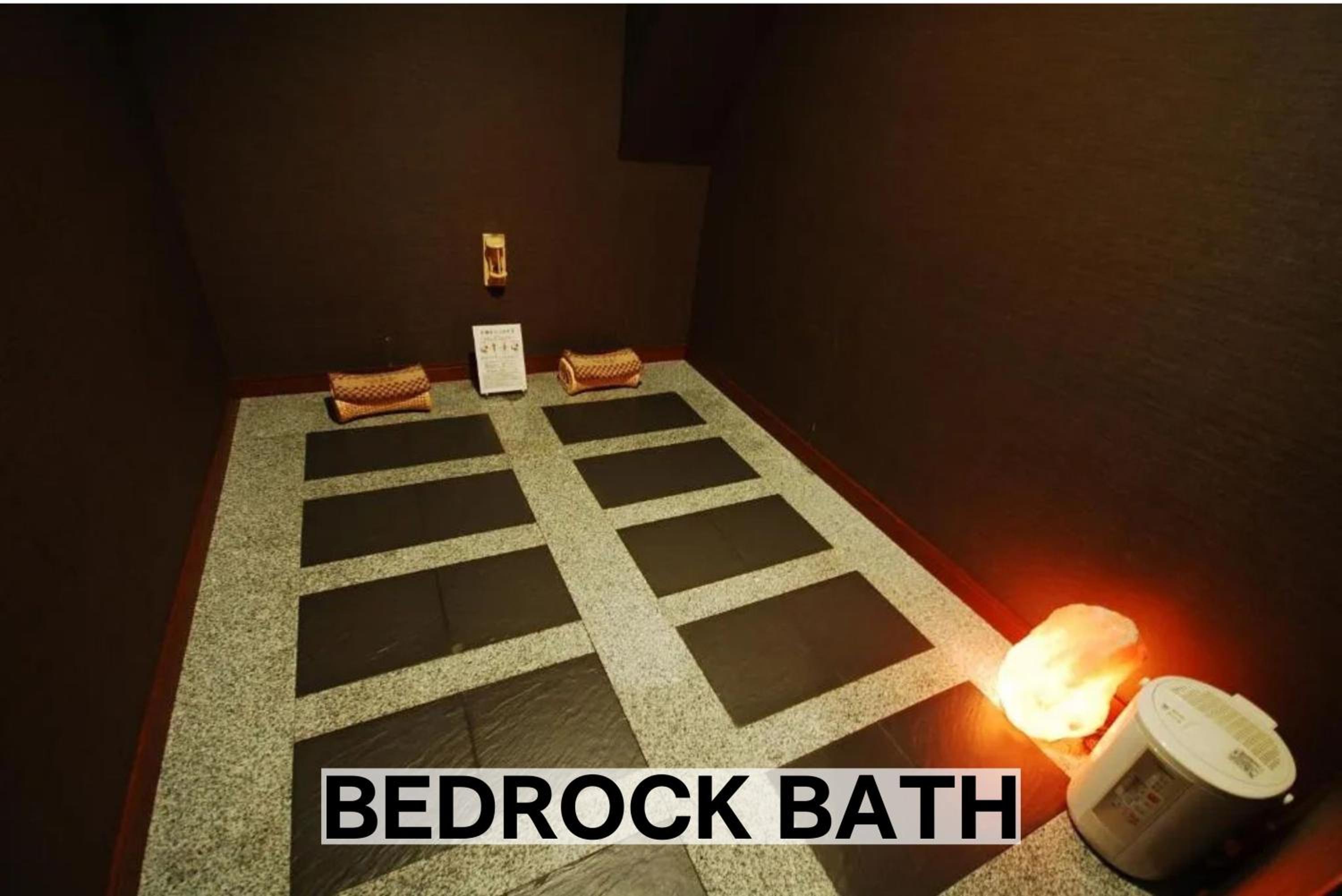 Grand Spa Suite | 2 King Beds, Oversize Blower Bath & Private Terrace Bath - Photo 4