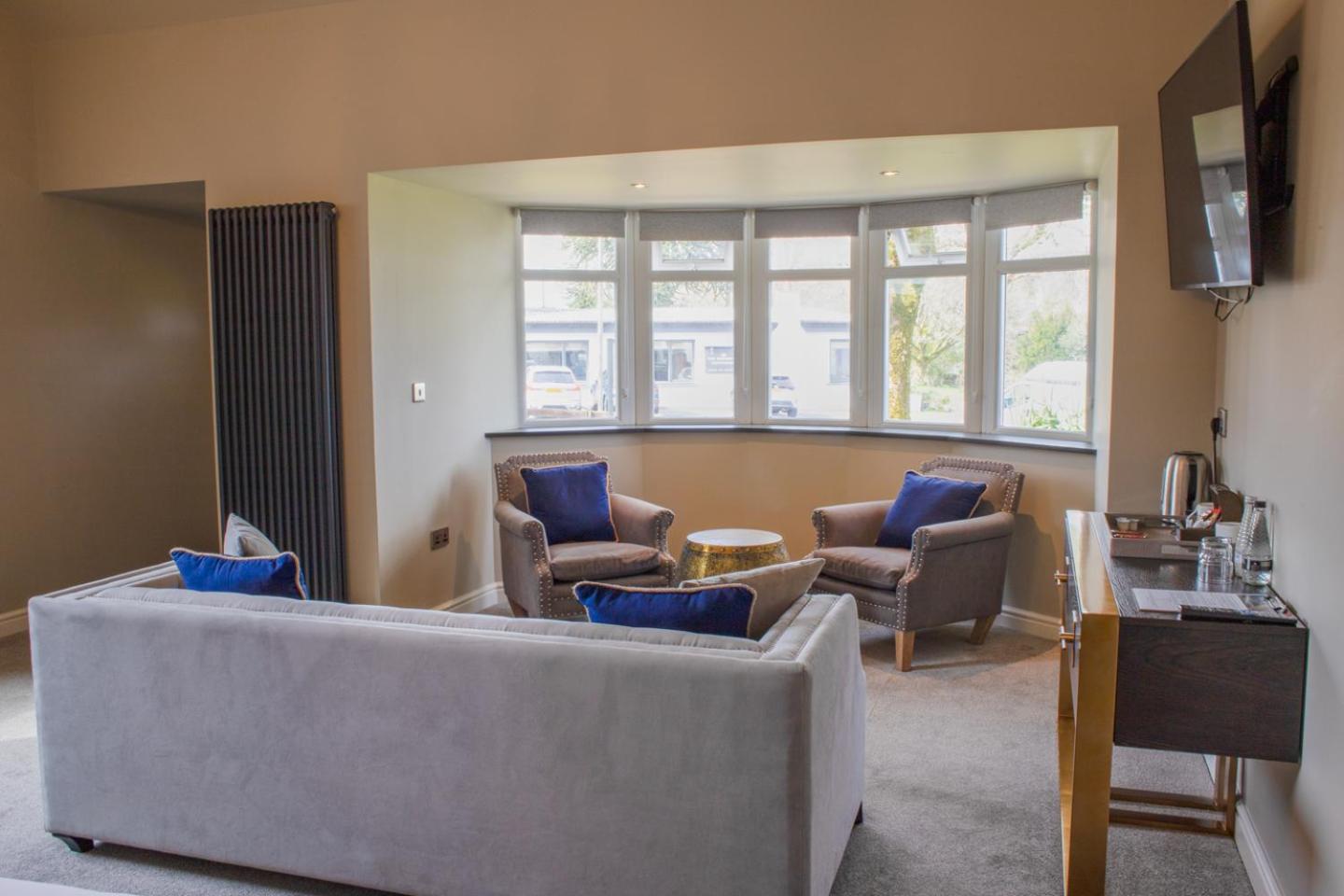One-Bedroom Suite