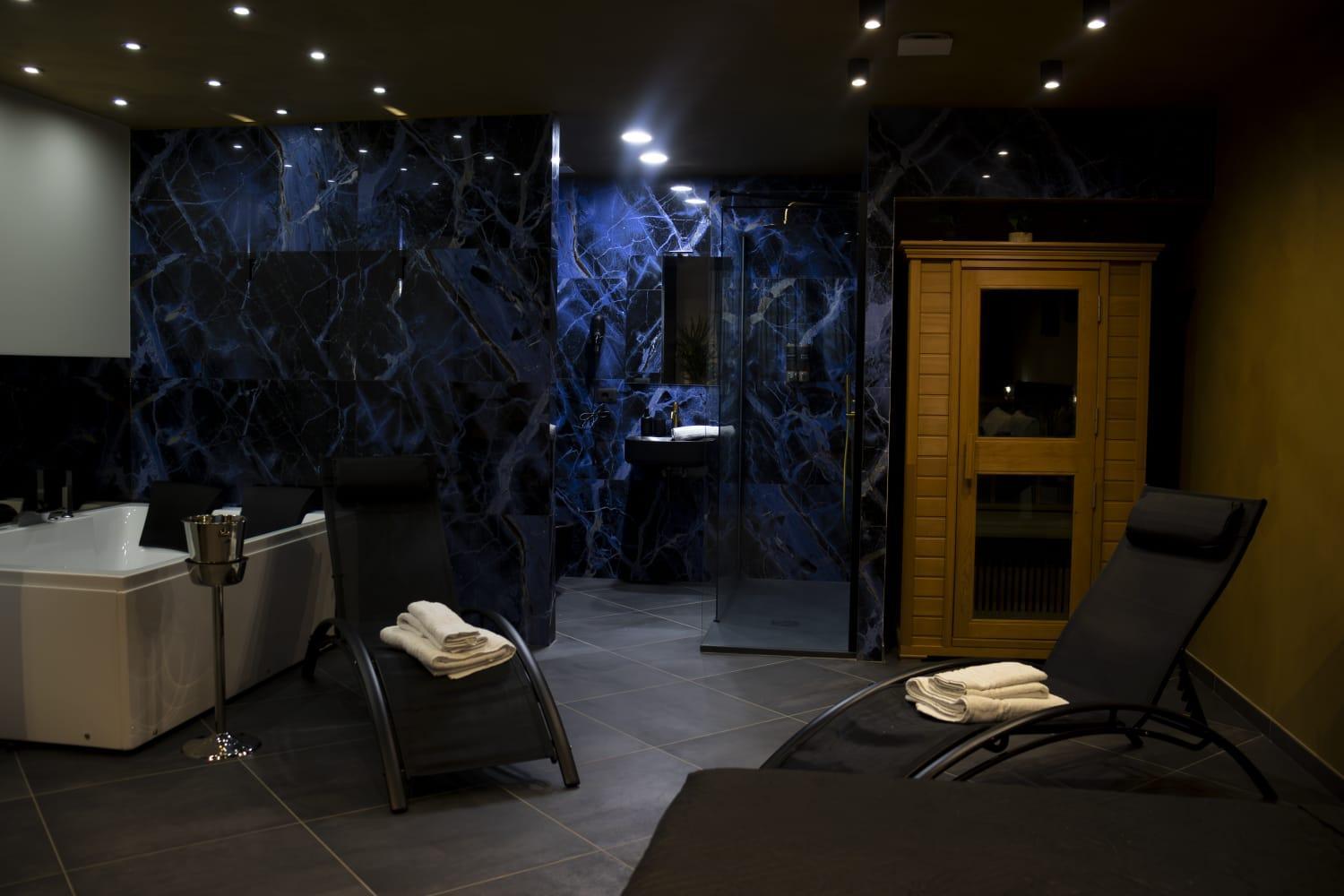 Double Room with Spa Bath