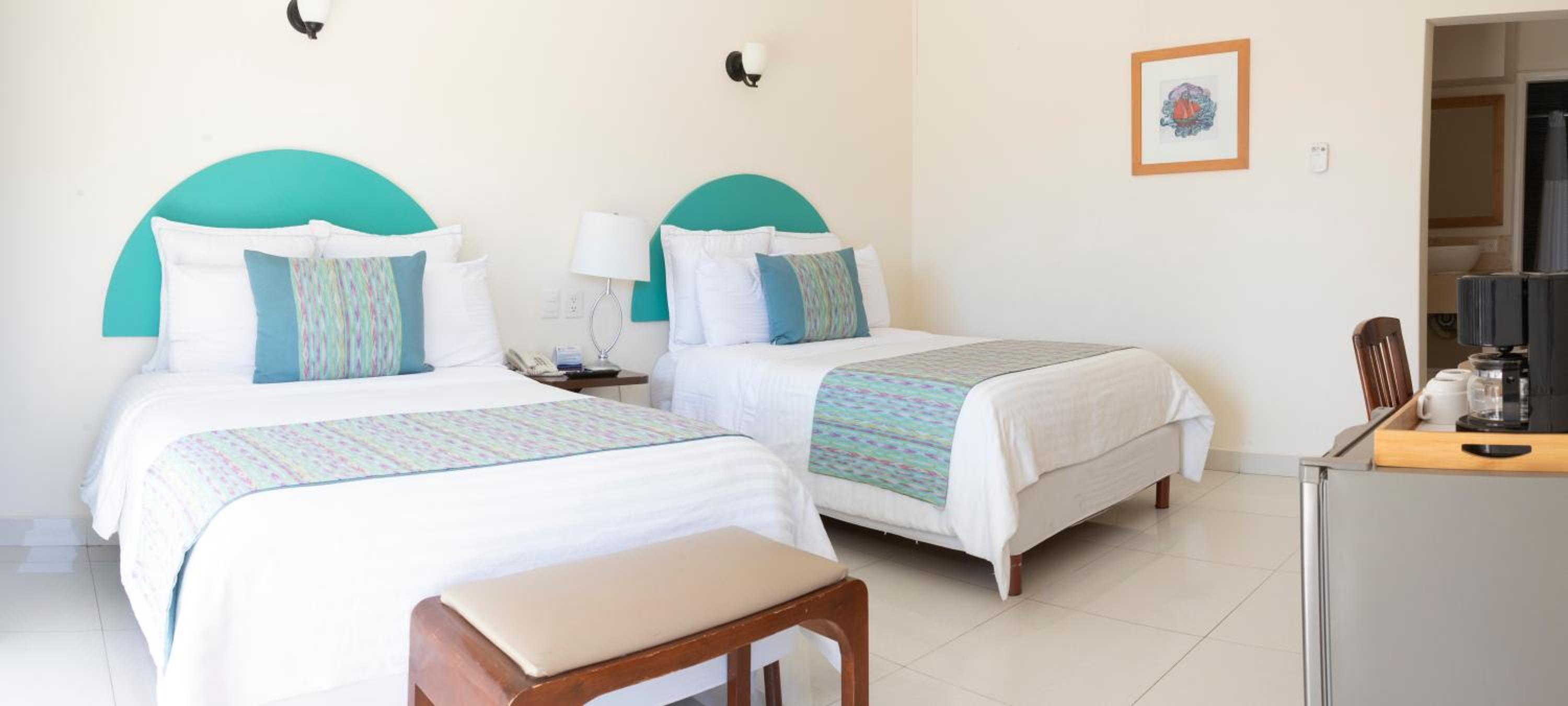 Twin Room with Pool View photo 2