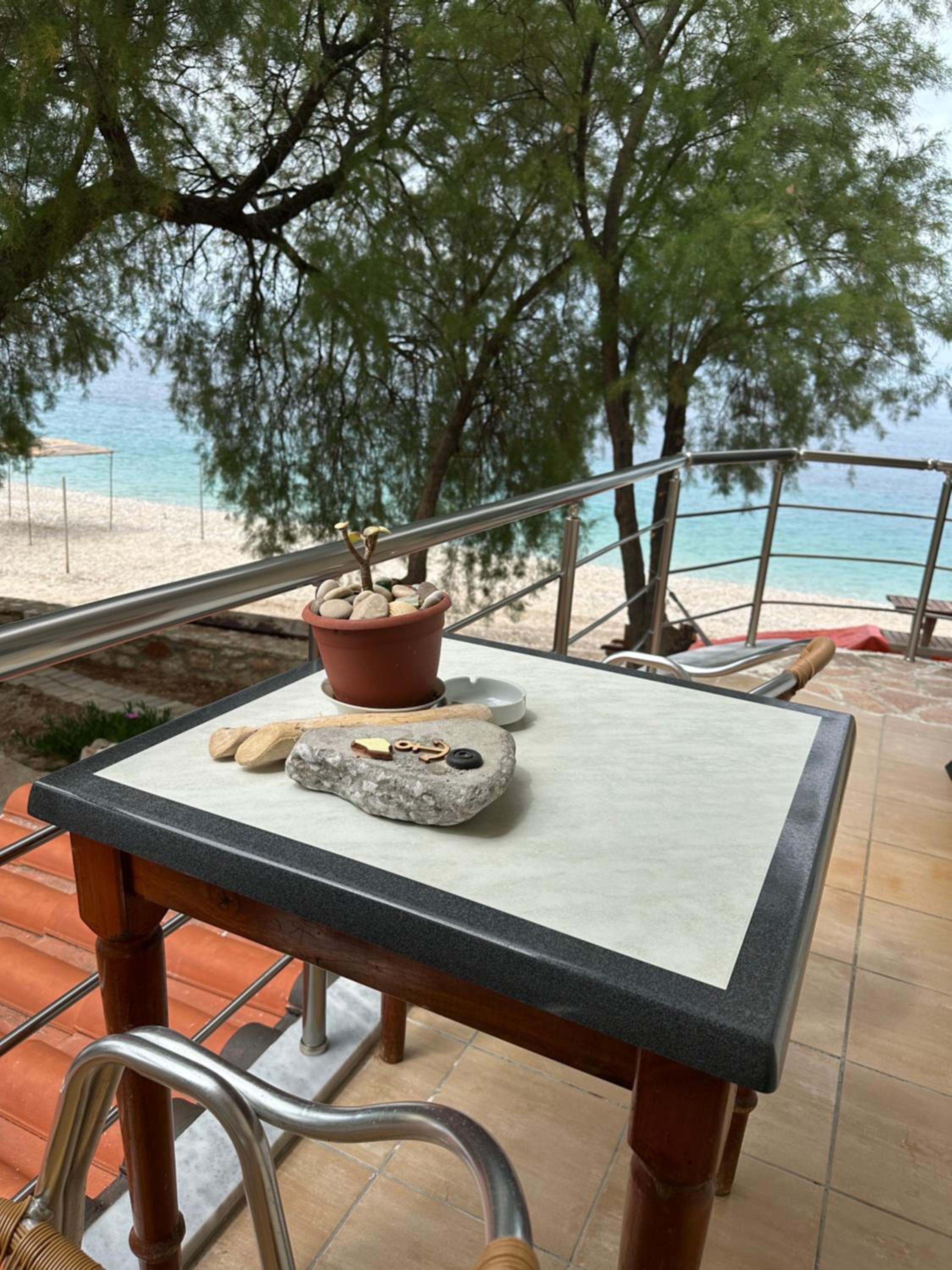 Deluxe Double Room with Balcony and Sea View