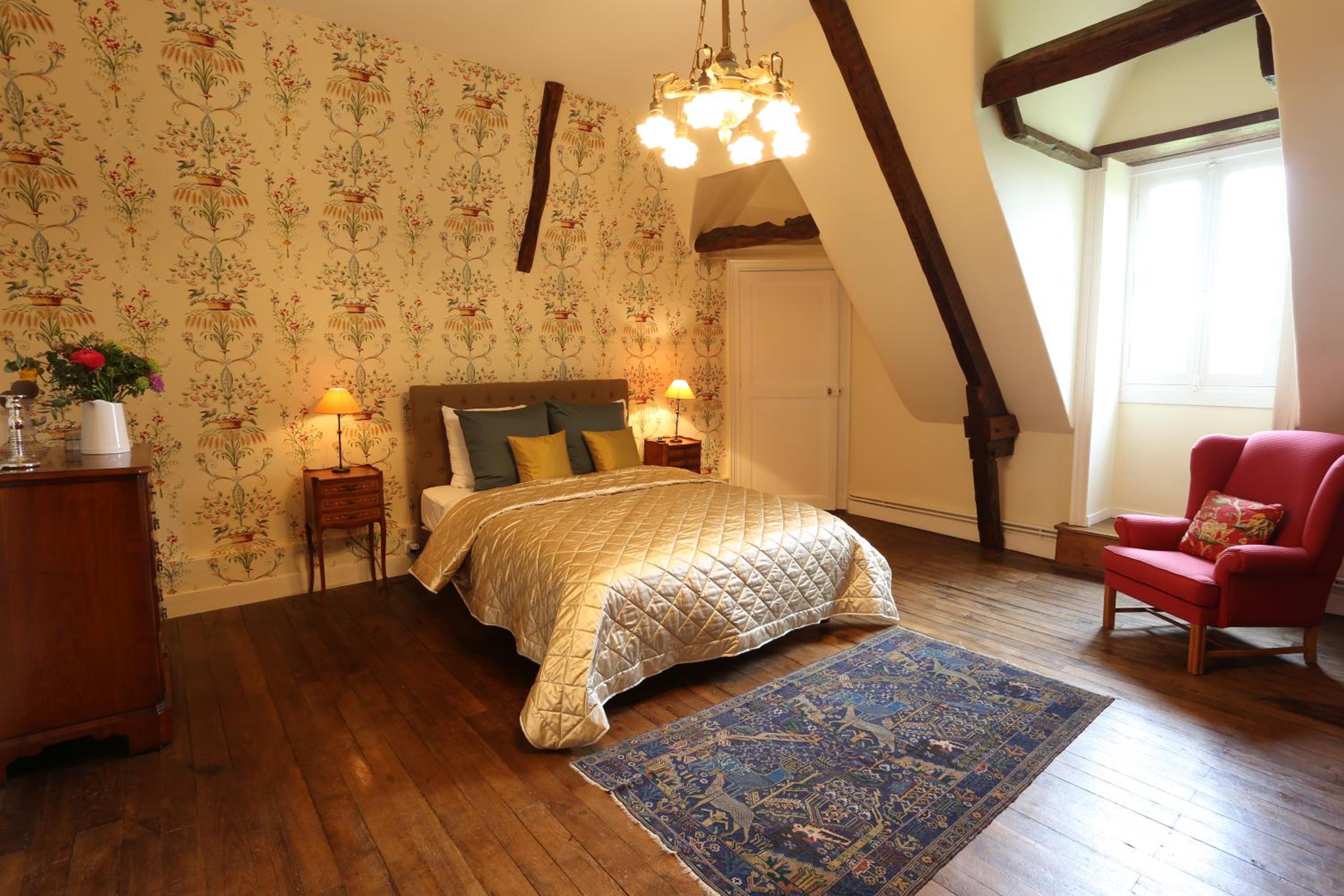 Superior Queen Room
