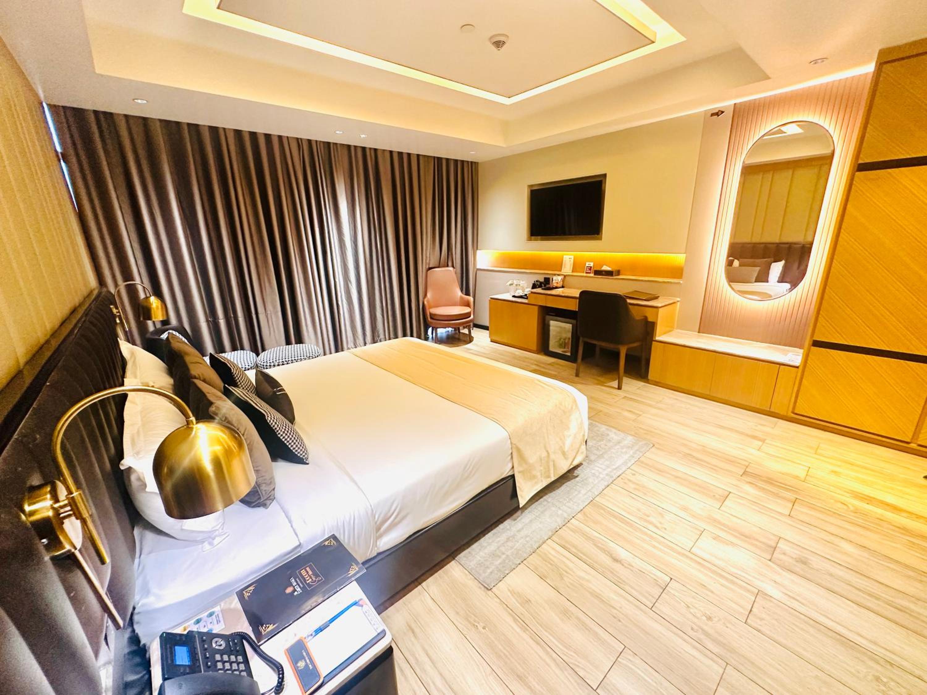 Deluxe Double Room photo 3