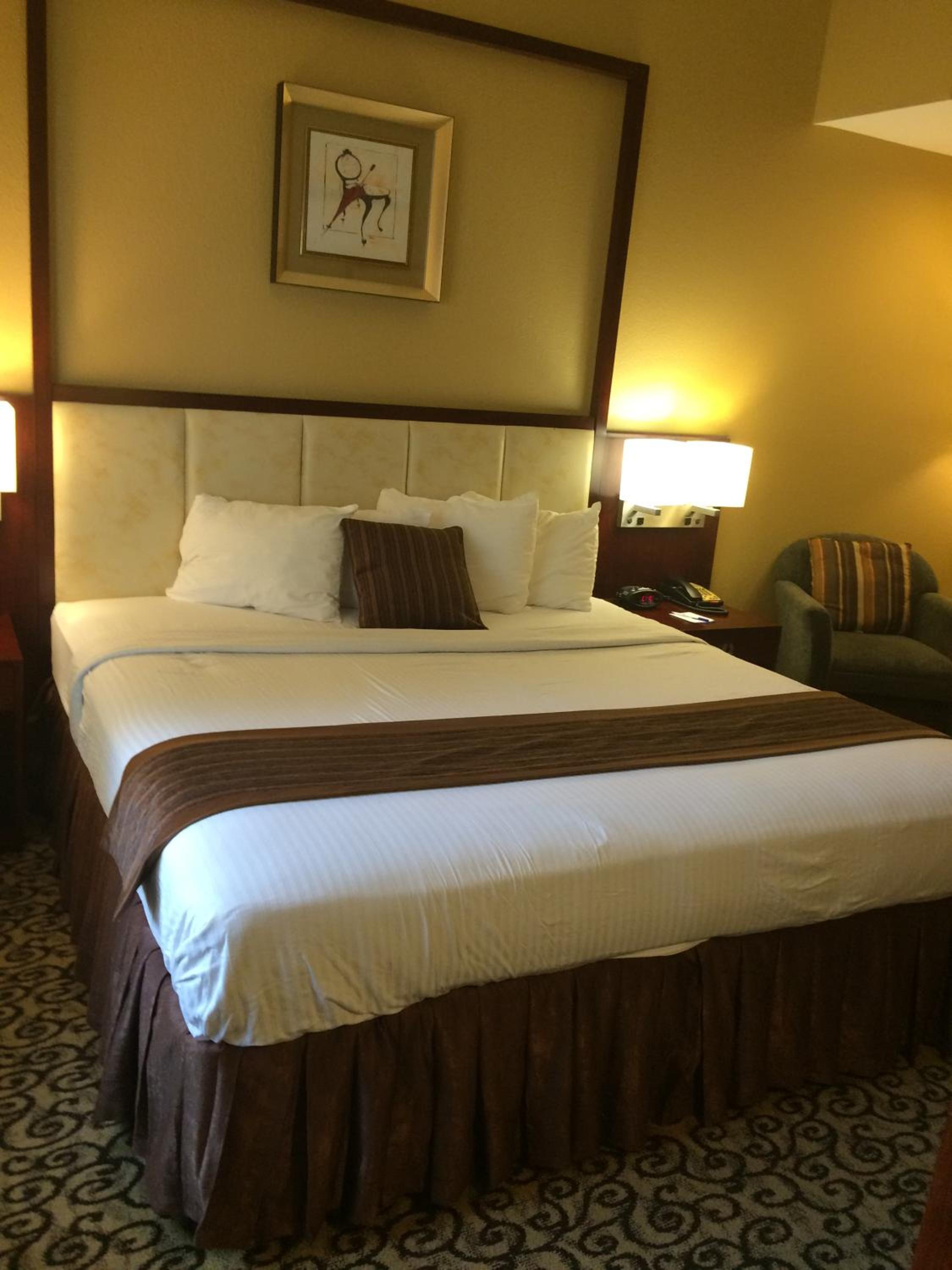 King Room - Disability Access/Non-Smoking - Photo 4