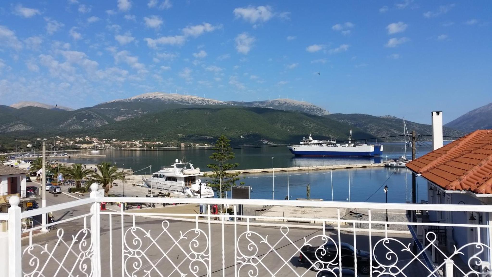 Apartment with Sea View photo 3