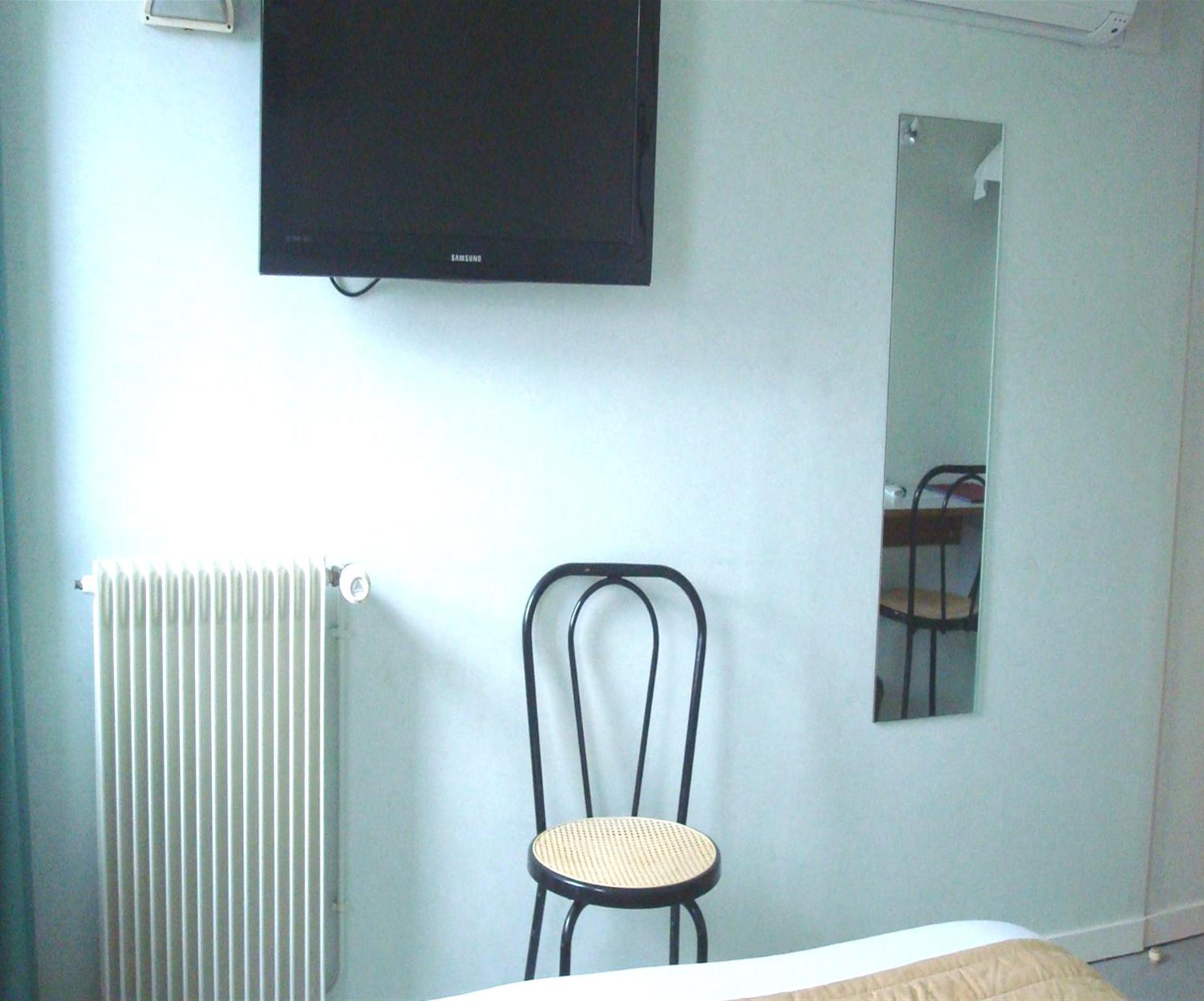 Single Room photo 3