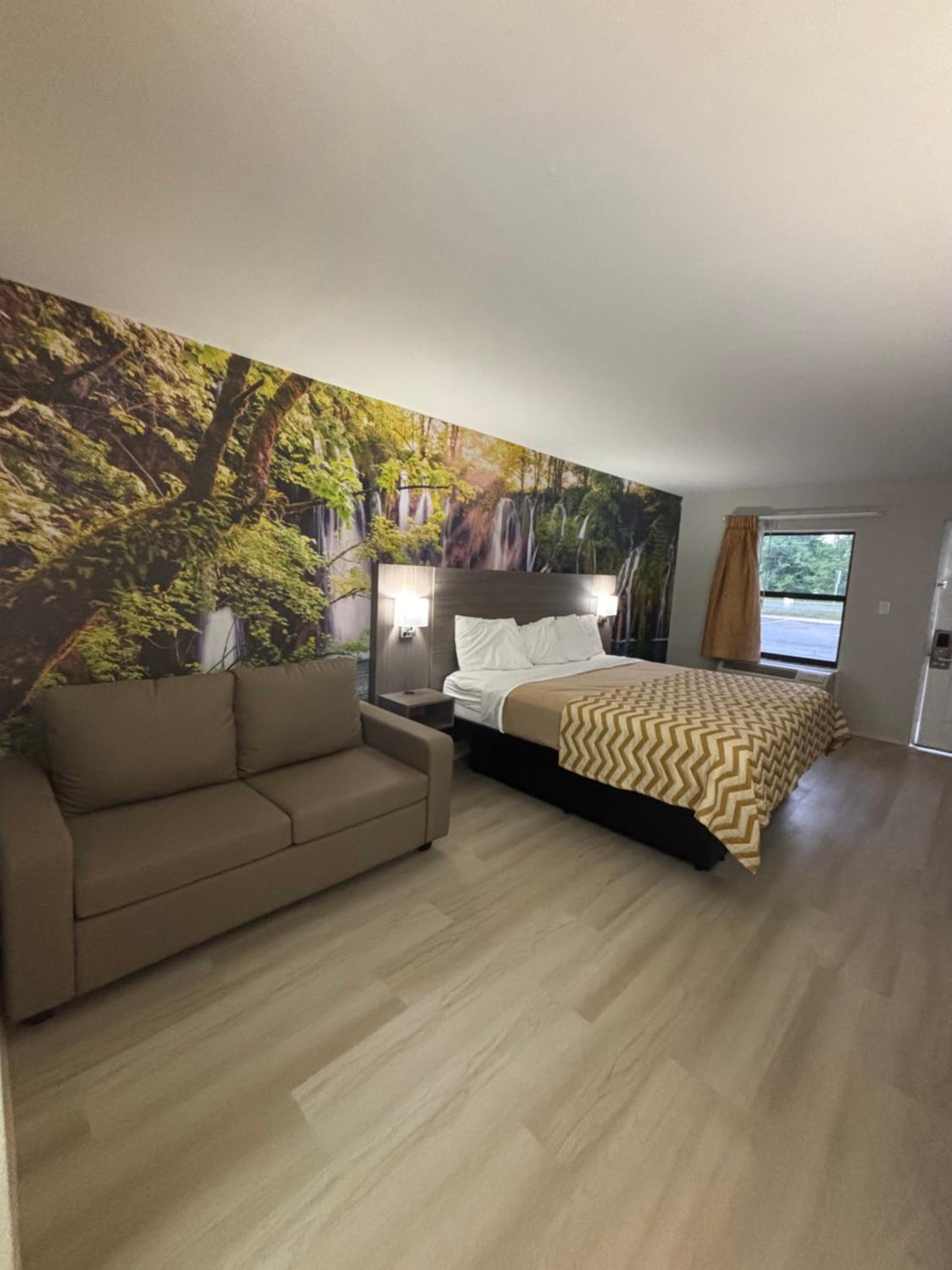 Superior King Room - Non-Smoking