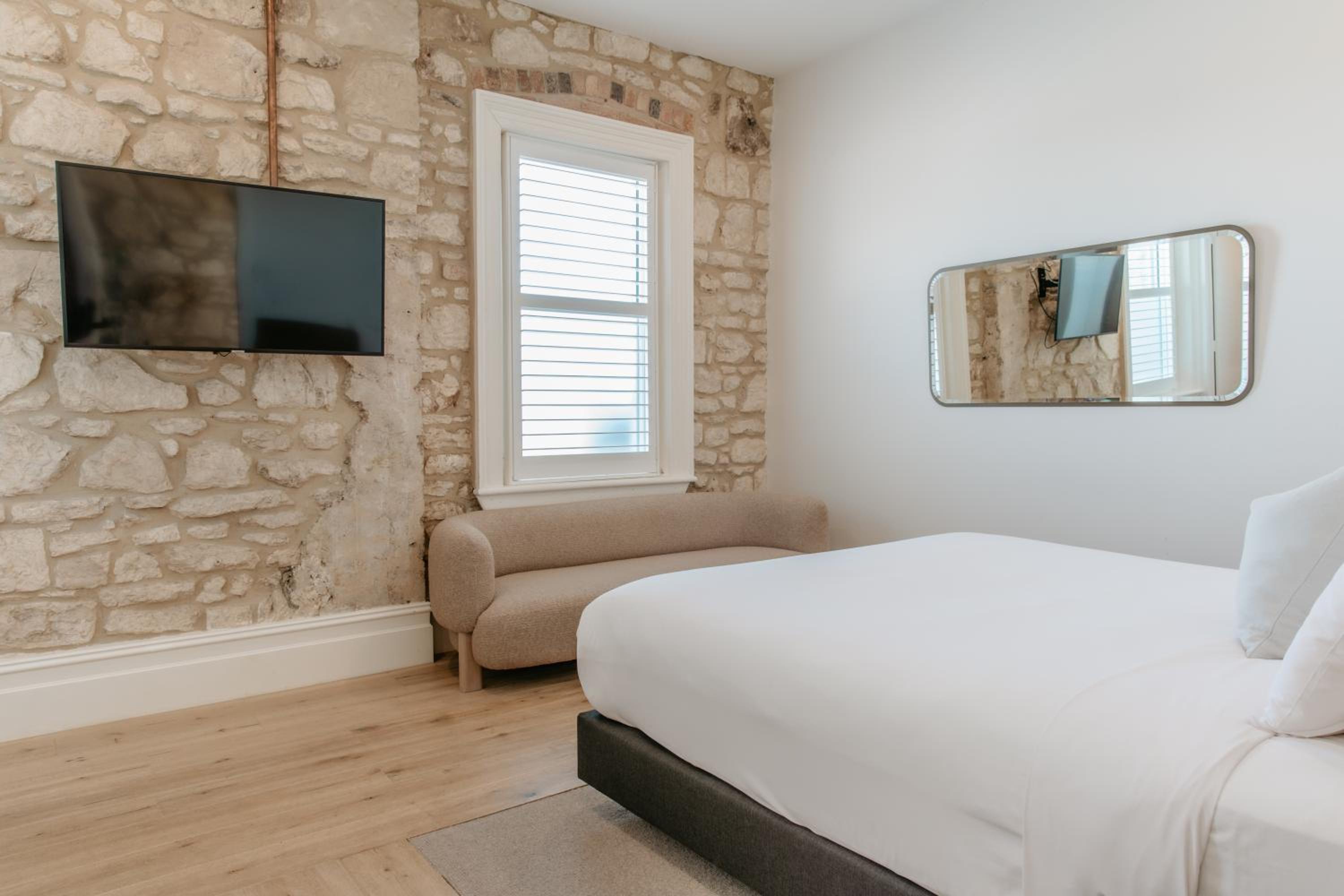 Standard King Room