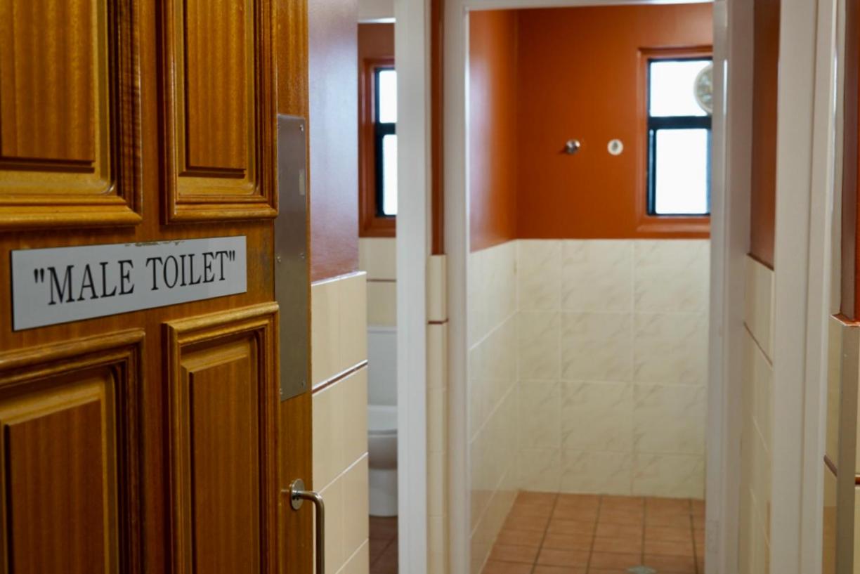 Double or Twin Room with Shared Bathroom photo 2