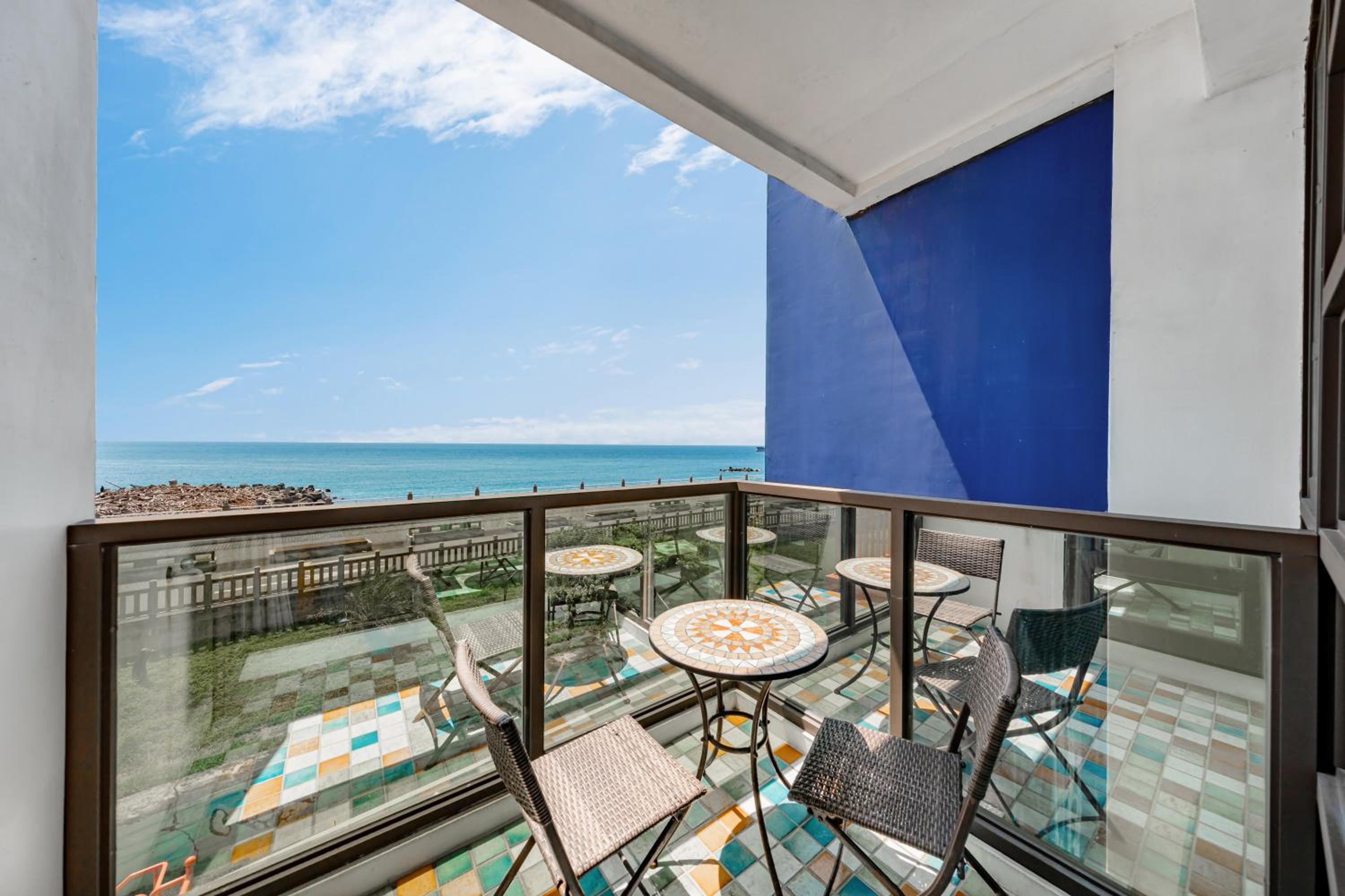 Double Room with Balcony and Sea View photo 1