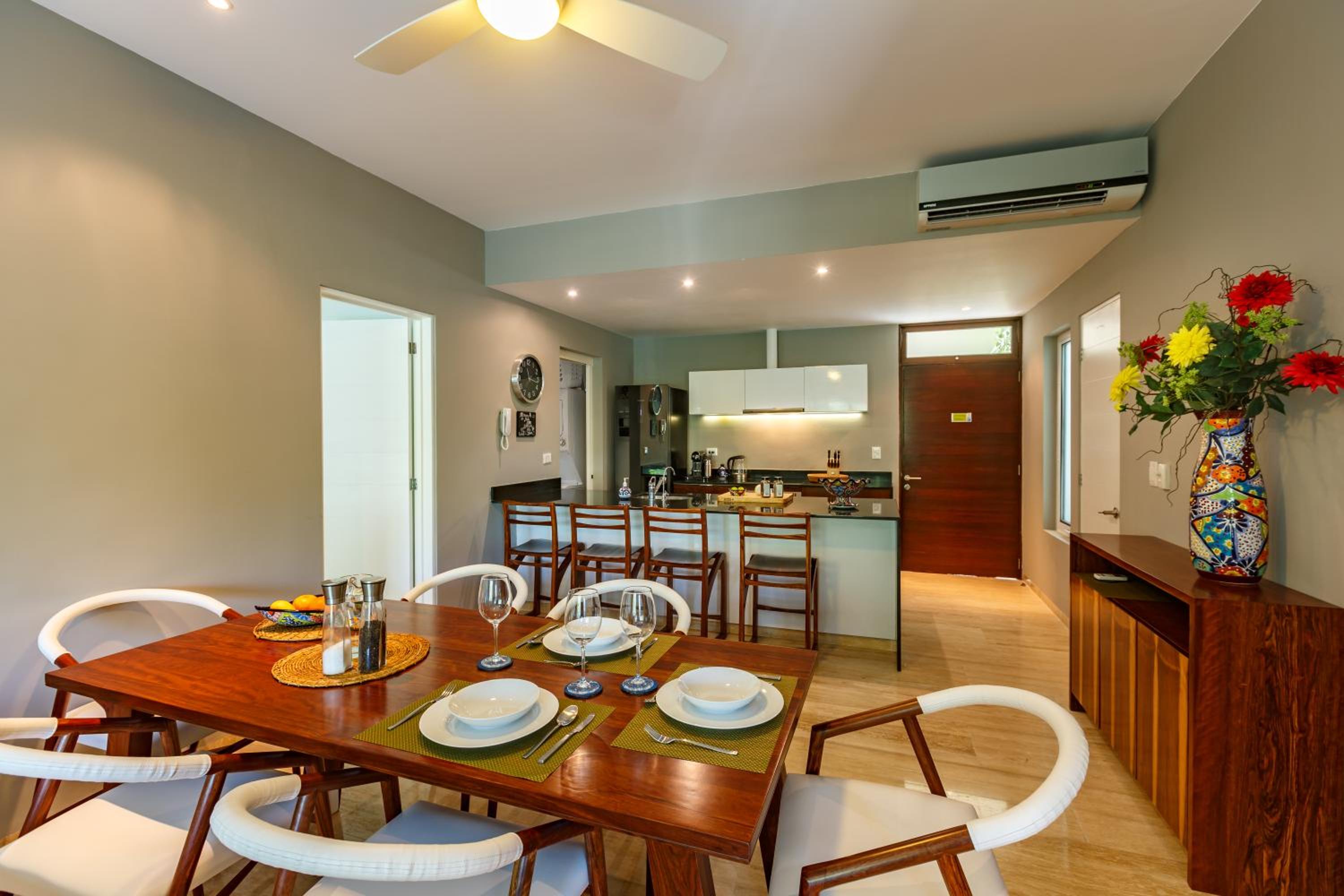 Two-Bedroom Apartment - Photo 36
