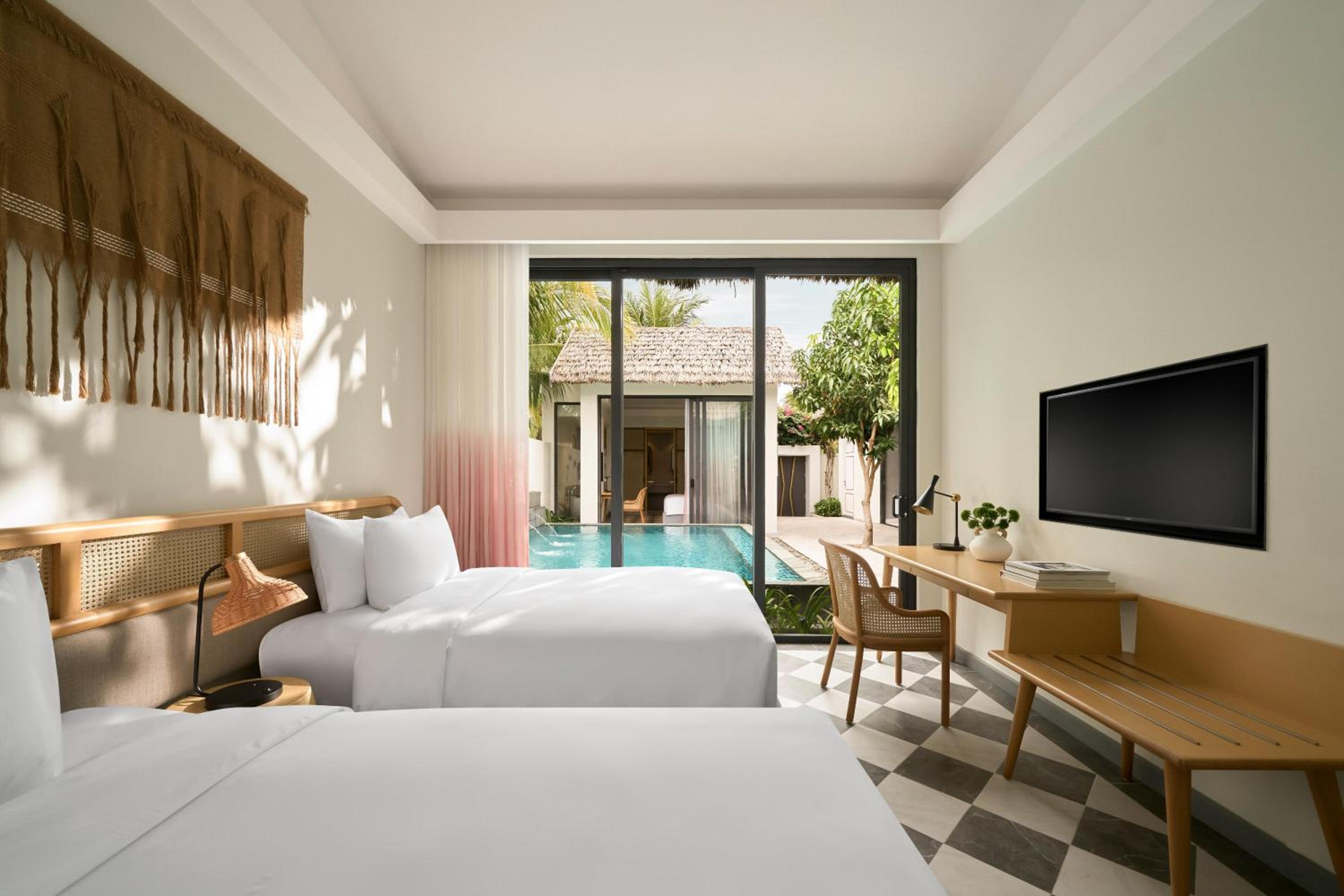 Garden Pool Villa - 2 Bedrooms - Photo 2