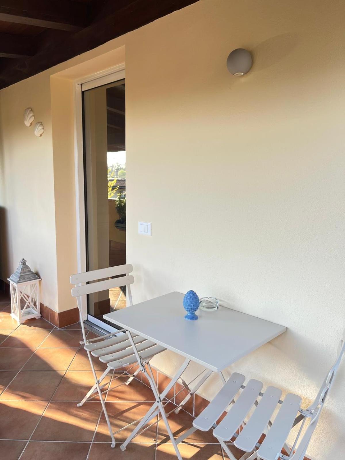 Single Room with Private Bathroom photo 3