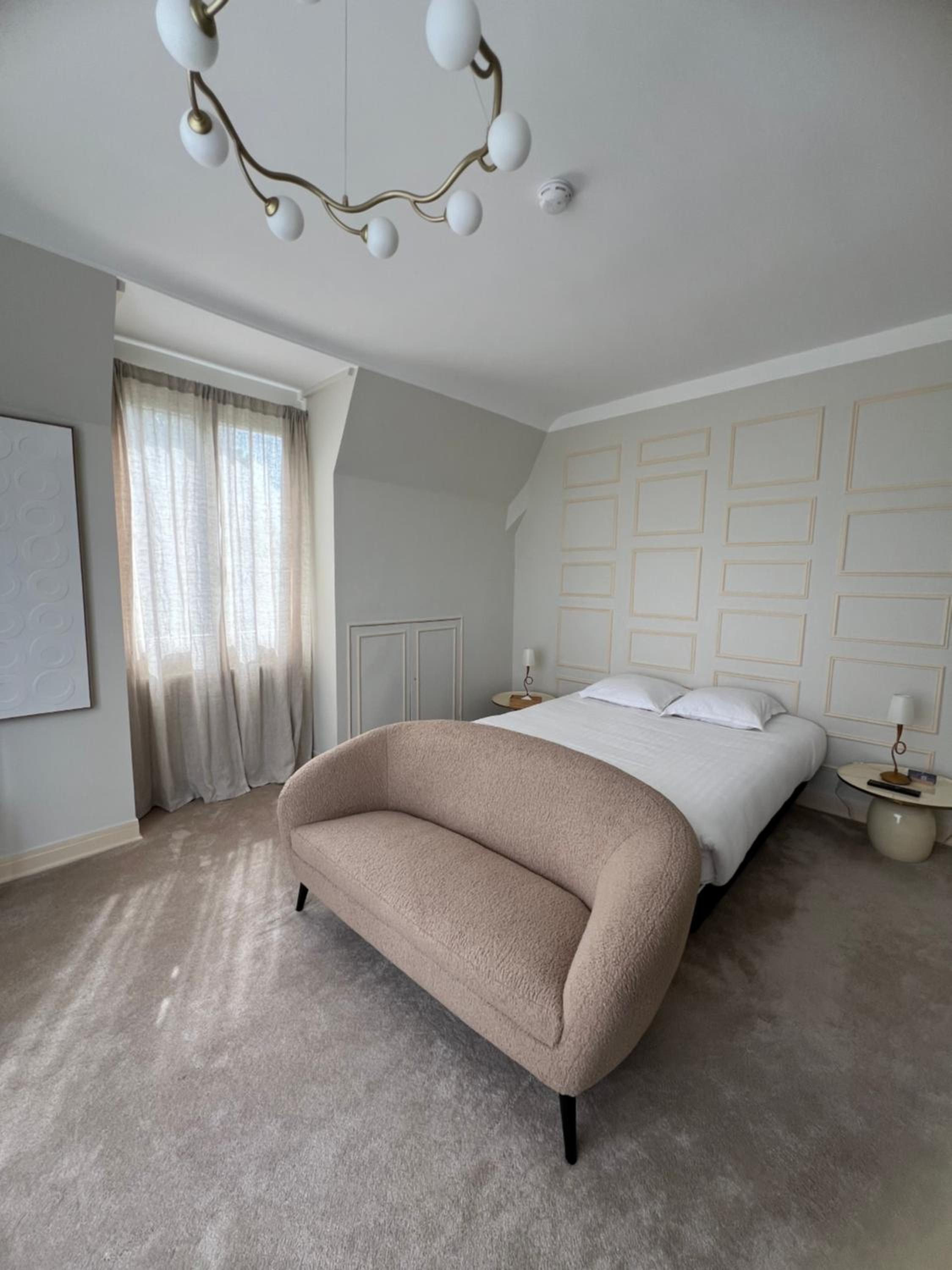 Suite with Lake View